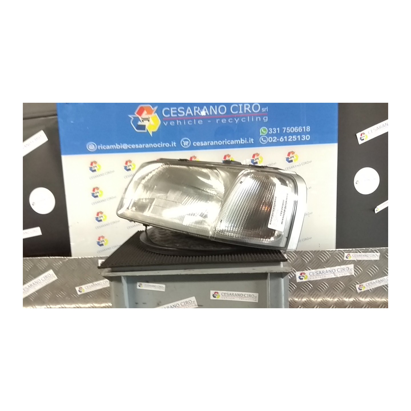 PROIETTORE SX. 058 LAND ROVER FREELANDER (02/98-08/02) 204D3 XBC001750
