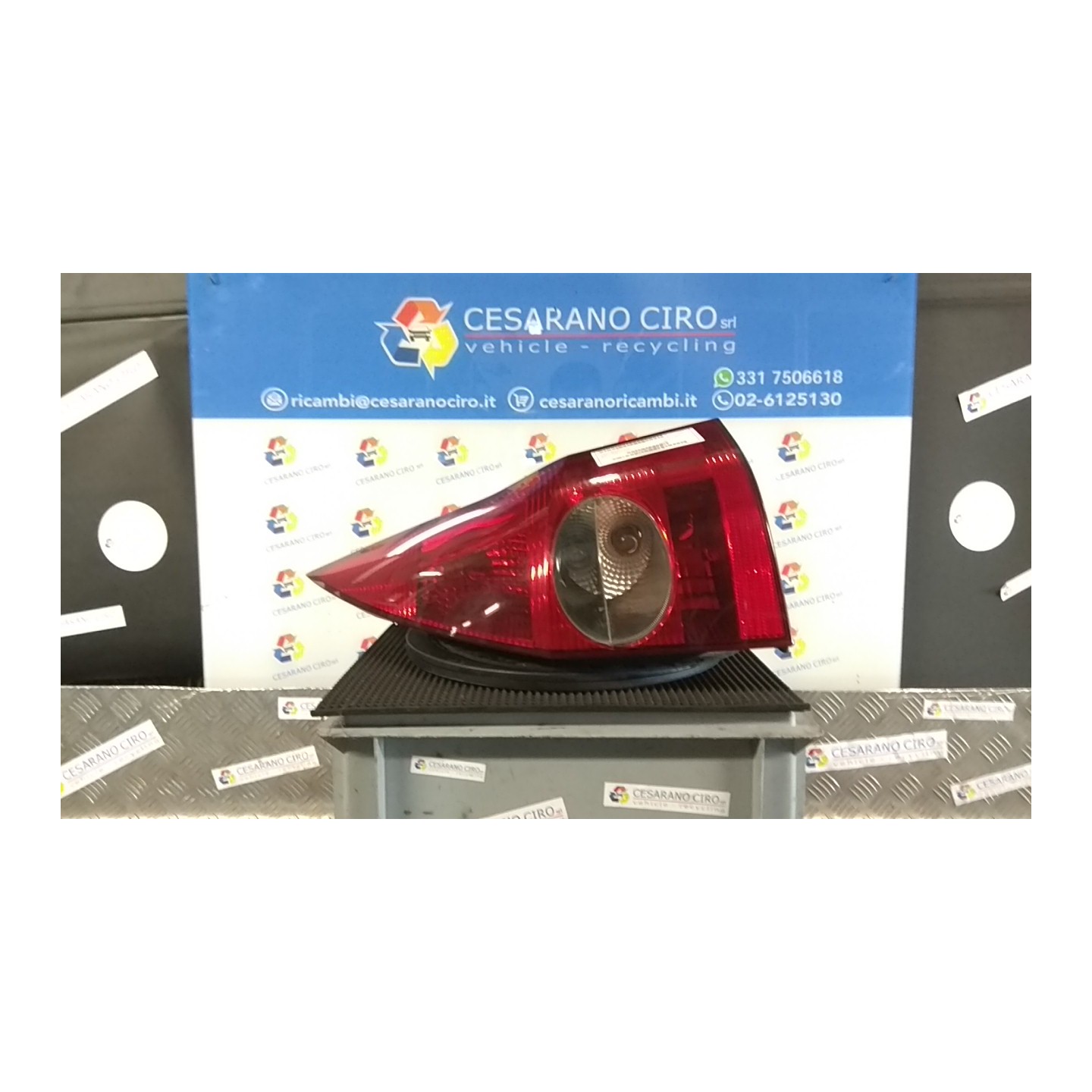 FANALE POST. DX. 068 RENAULT MEGANE 2A SERIE (09/02-02/06) F9QB8 8200142683