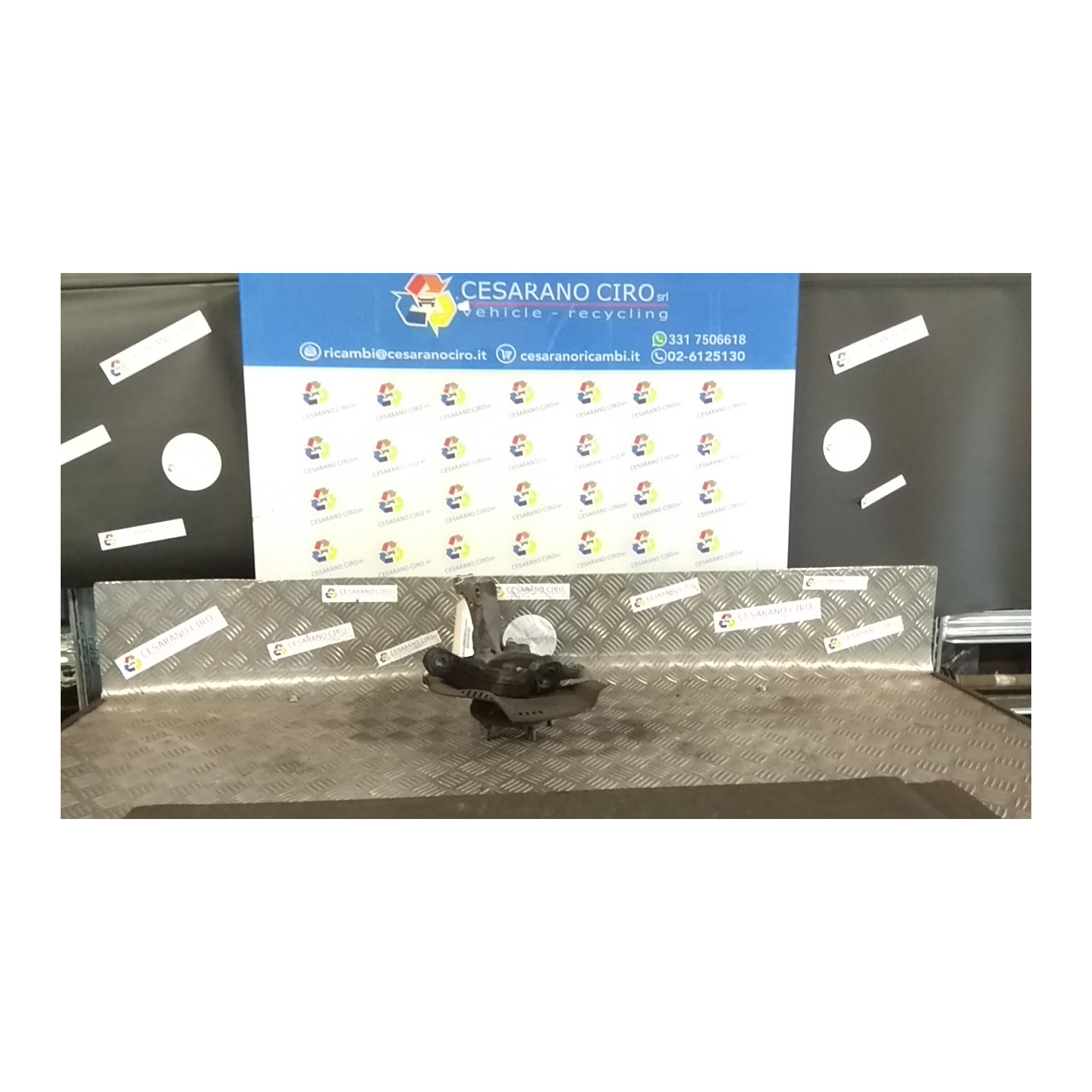 MONTANTE SOSP. ANT. SX. 058 TOYOTA AURIS (01/07-) 1ZRFE 4321212410