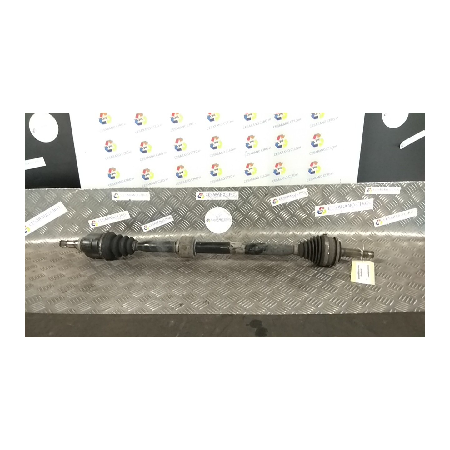 SEMIALBERO ANT. COMPL. DX. 061 TOYOTA AURIS (01/07-) 1ZRFE 4341002571