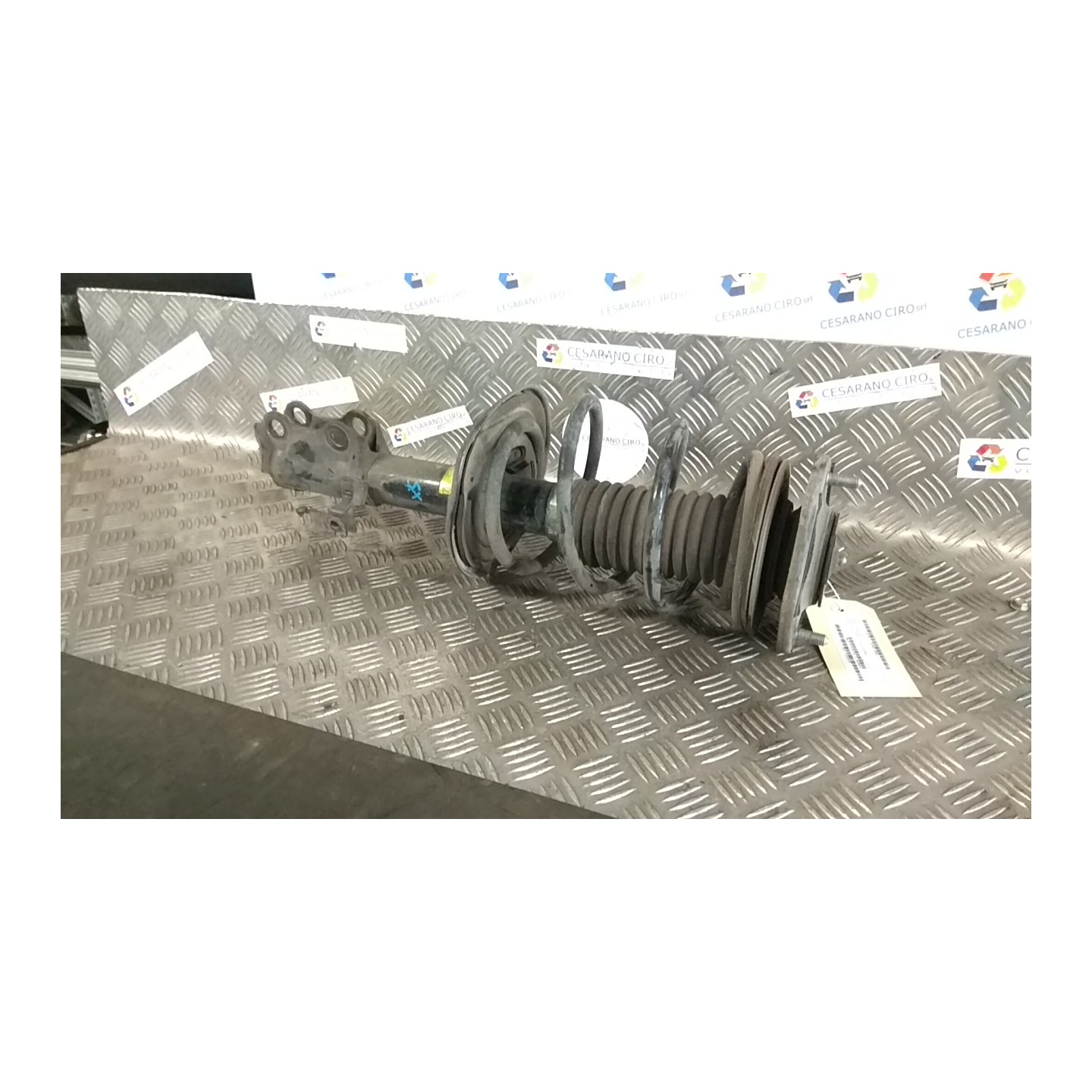 AMMORTIZZATORE ANT. SX. 063 TOYOTA AURIS (01/07-) 1ZRFE 4852080108