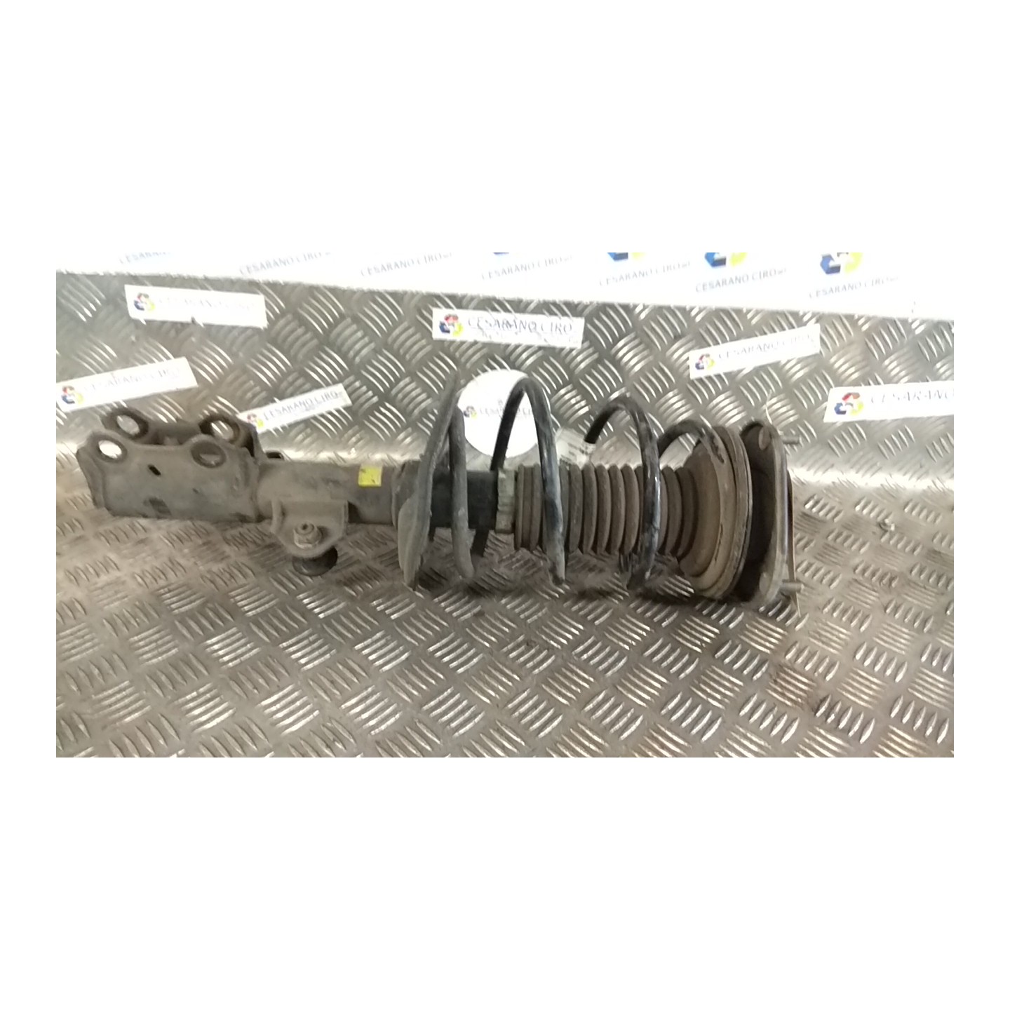 AMMORTIZZATORE ANT. DX. 064 TOYOTA AURIS (01/07-) 1ZRFE 4851080334