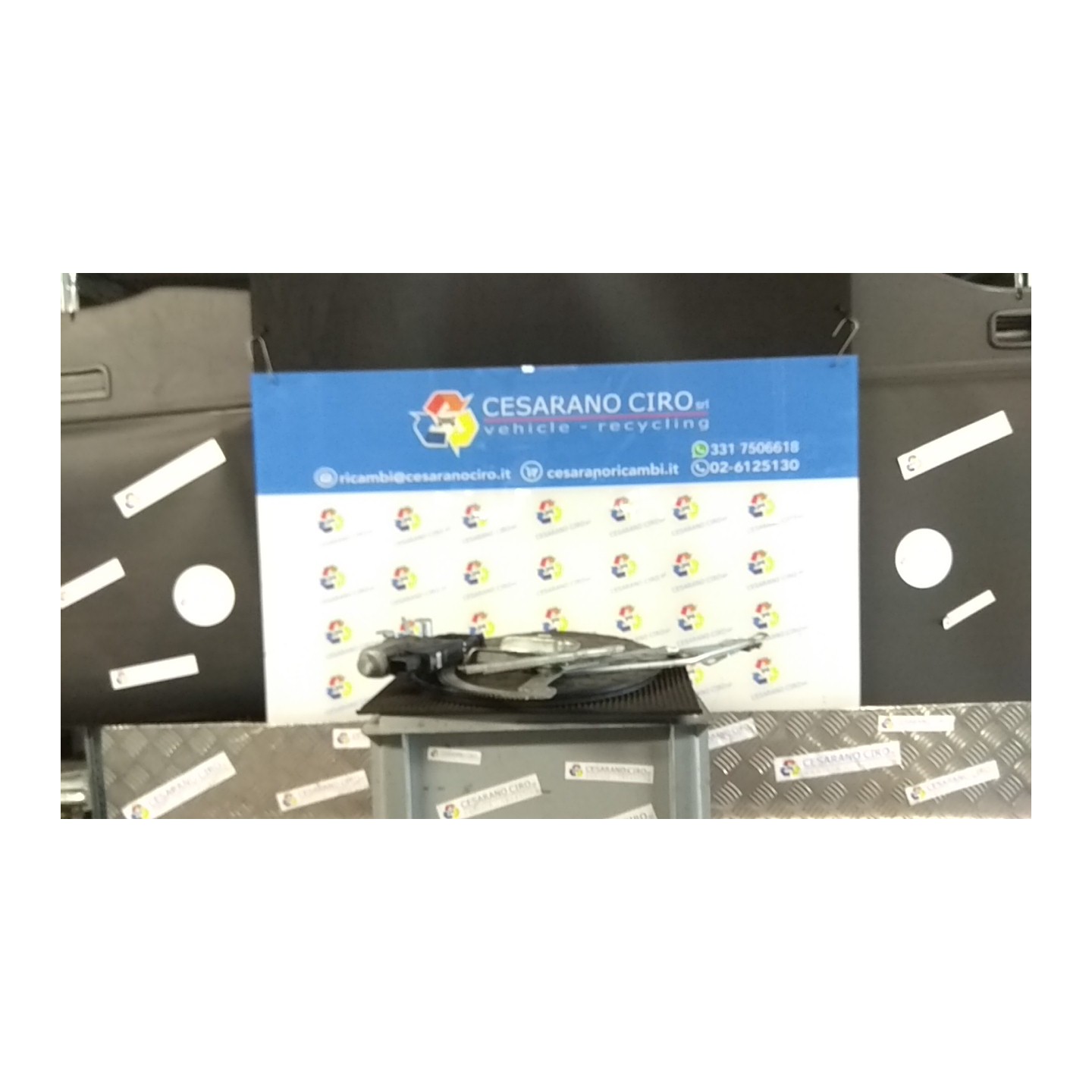 ALZACRISTALLO ELETTR. PORTA ANT. DX. 021 OPEL MERIVA (X03) (03/03-12/10) Z16XE 93186831