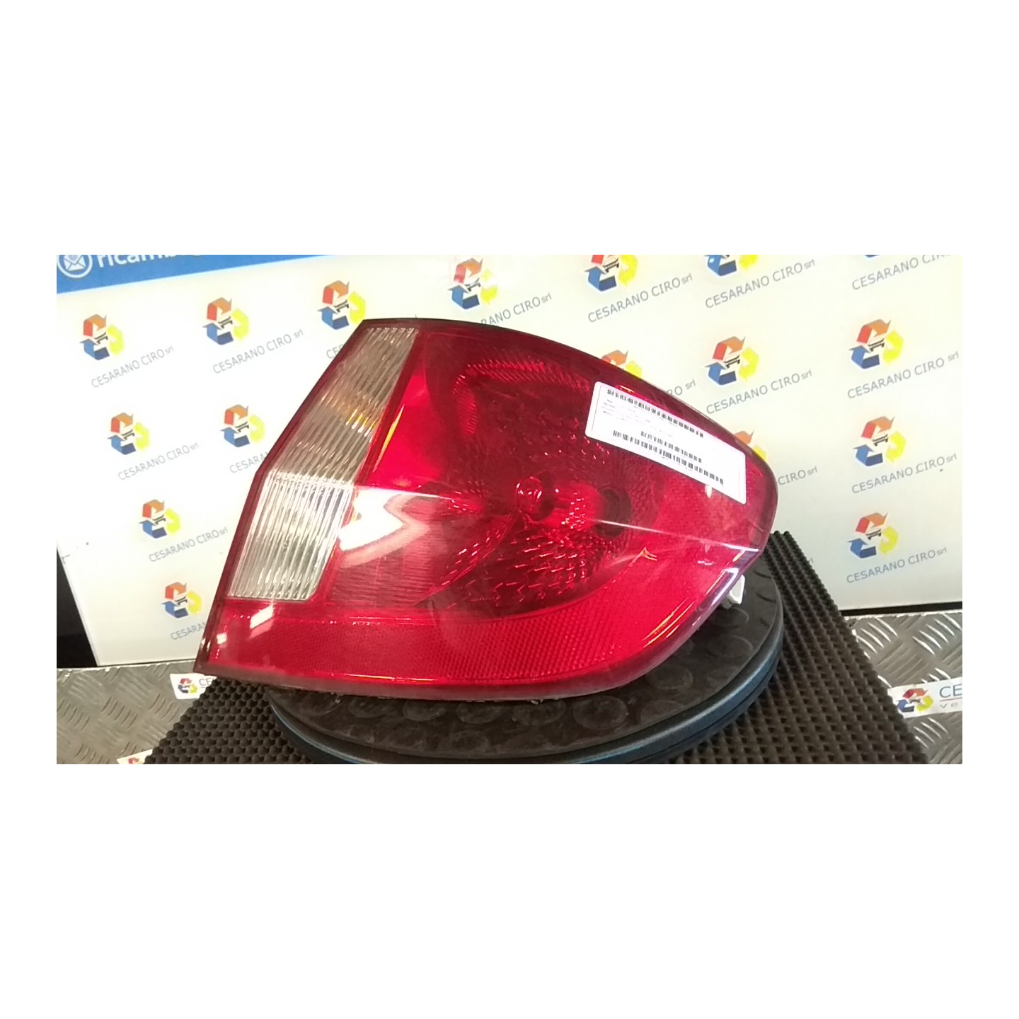 FANALE POST. DX. 041 HYUNDAI GETZ (07/02-12/09) D4FA 924201C500