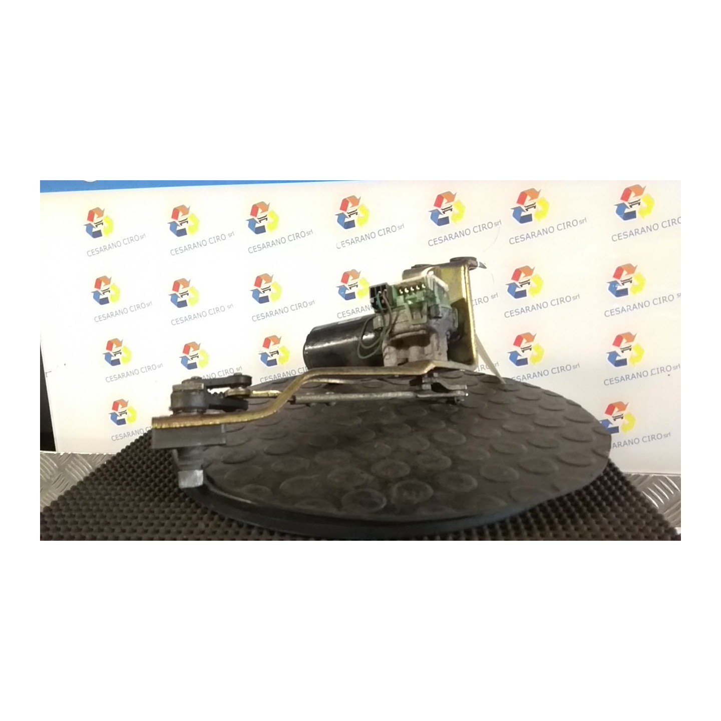 MECCANISMO TERGIPARABREZZA CON MOTORINO BOSCH 047 FIAT PANDA 1A SERIE (03/92-03/04) 187A1000 7607376