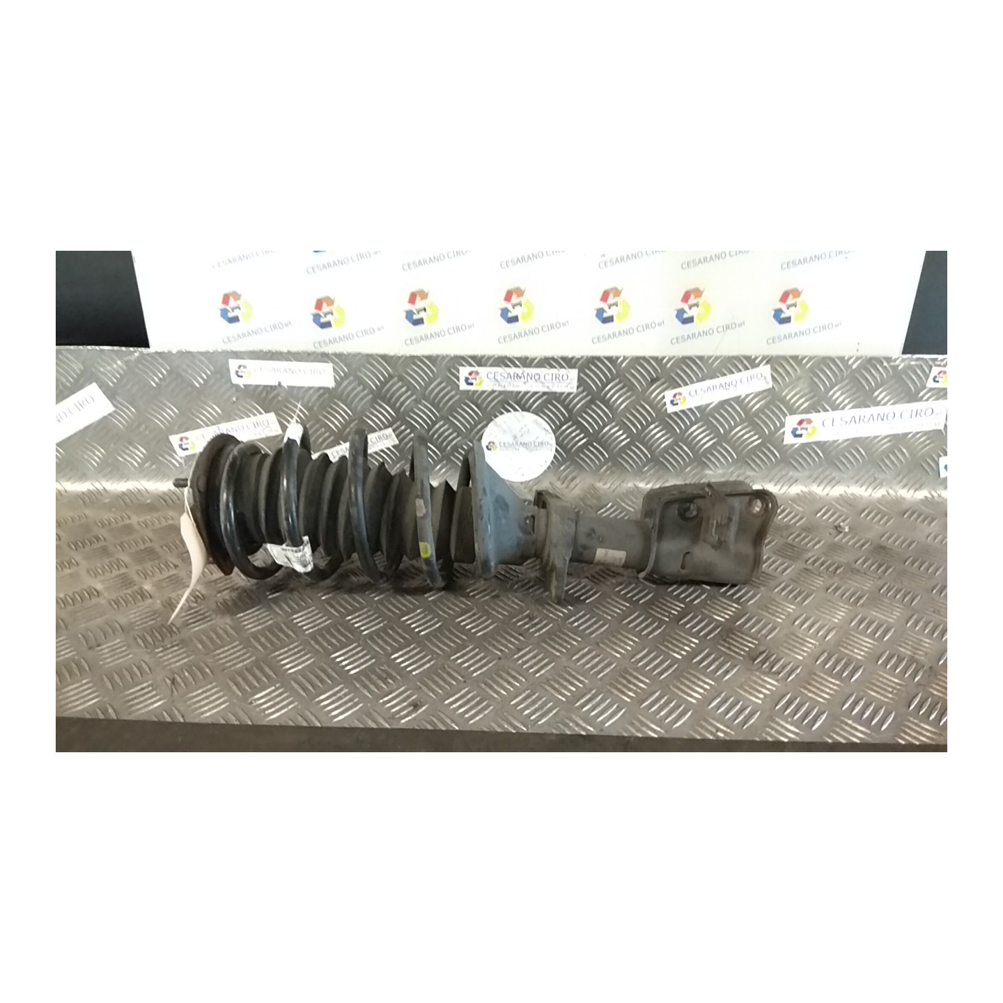 AMMORTIZZATORE ANT. SX. 088 LAND ROVER FREELANDER (02/98-08/02) 18K4F RNB103550