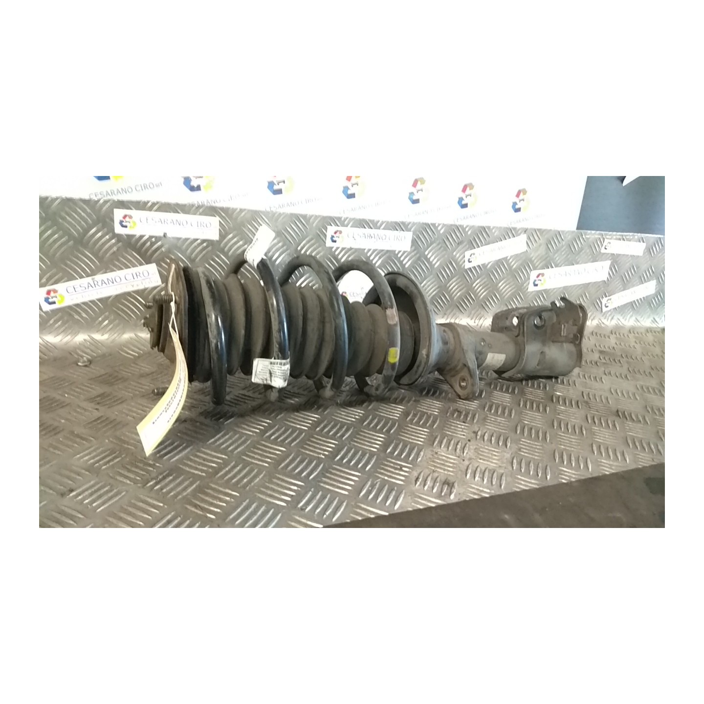 AMMORTIZZATORE ANT. SX. 088 LAND ROVER FREELANDER (02/98-08/02) 18K4F RNB103550