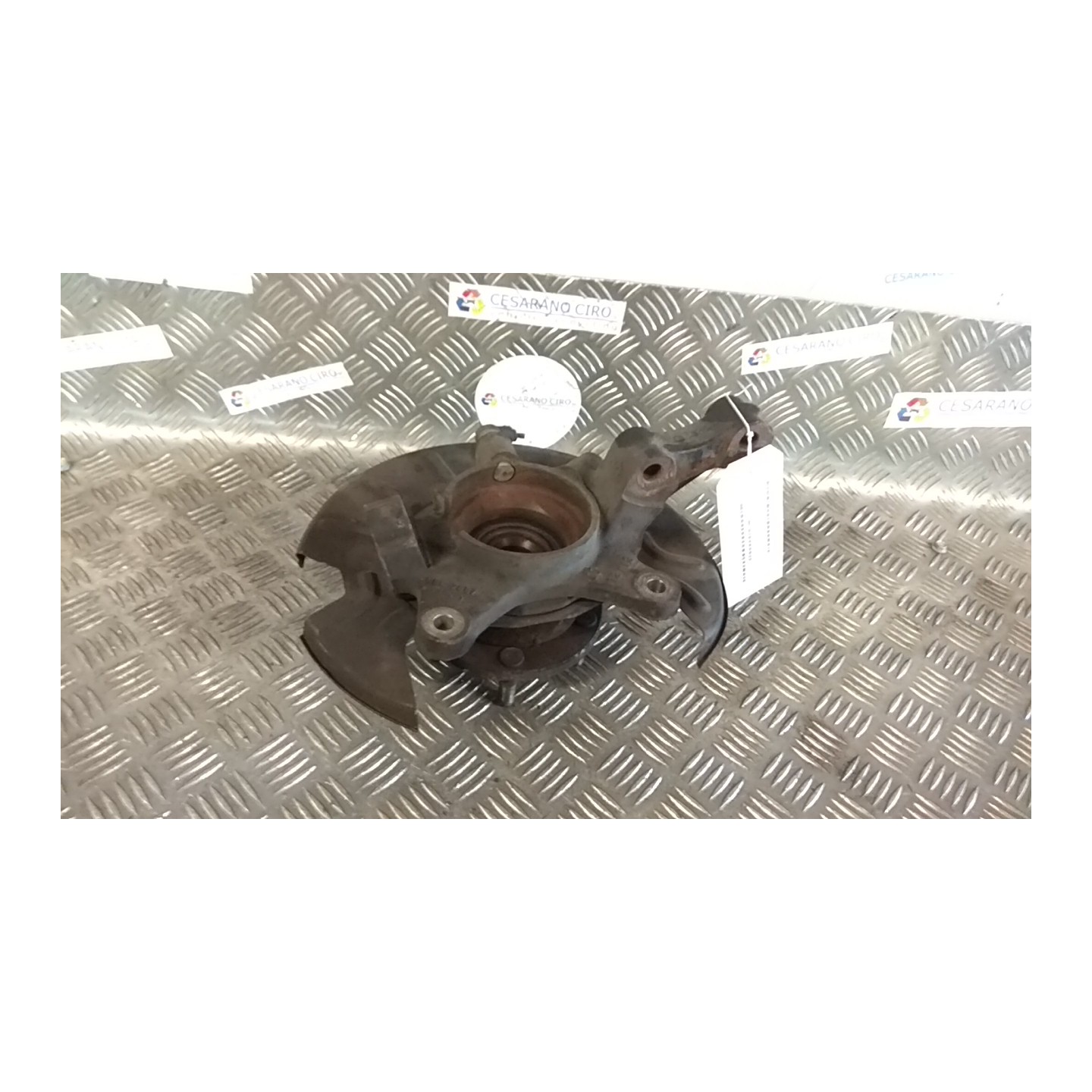MONTANTE SOSP. ANT. DX. 091 LAND ROVER FREELANDER (02/98-08/02) 18K4F RUB000040