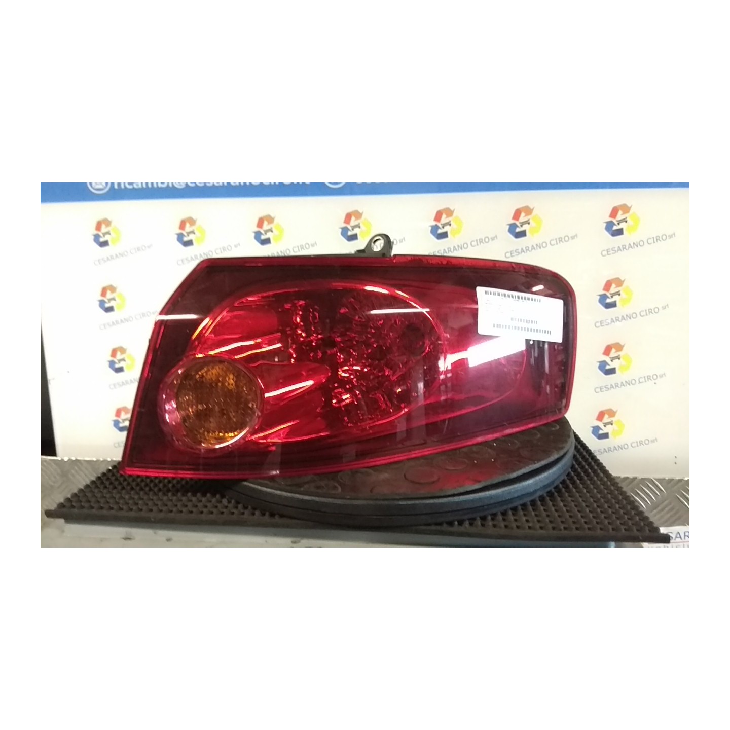 FANALE POST. PARTE EST. DX. 138 FIAT CROMA (2T) (10/07-12/11) 939A2000 51727249