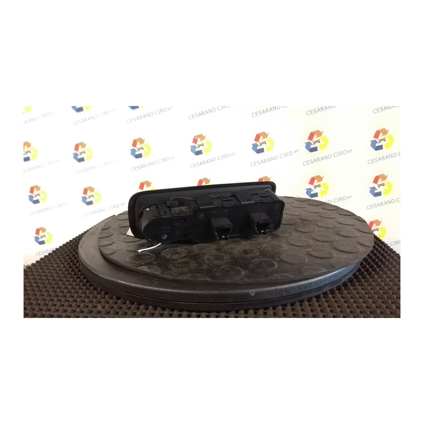 BLOCCO COMANDI ALZACRISTALLI E RETROVISORI EST. C/CRIST.EL.POST.,RIPIEGHEV.EL. 011 FIAT ULYSSE (2F) (06/02-12/10) RHR 149575289