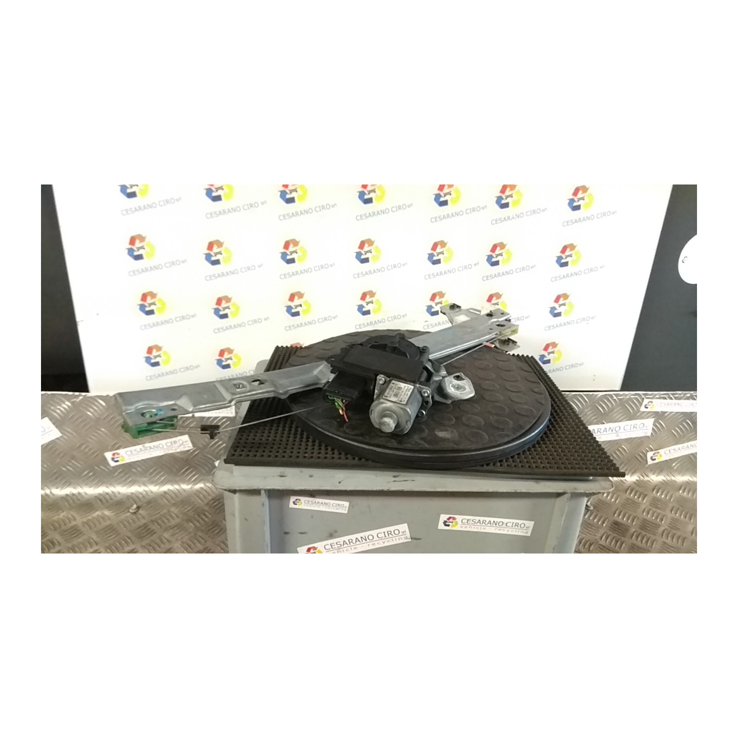 ALZACRISTALLO ELETTR. PORTA ANT. SX. 121 PEUGEOT 308 (08/07-03/14) 5FW 9221CW