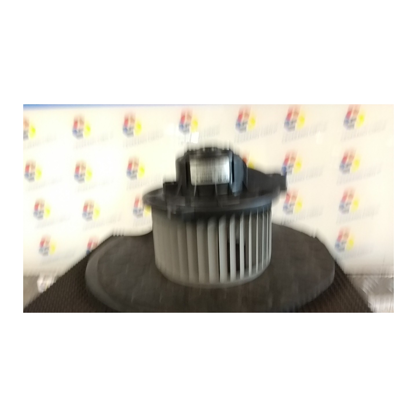MOTORINO VENTILAZIONE ABITACOLO 037 TOYOTA COROLLA 5P (01/02-09/04) 3ZZFE 8710302080