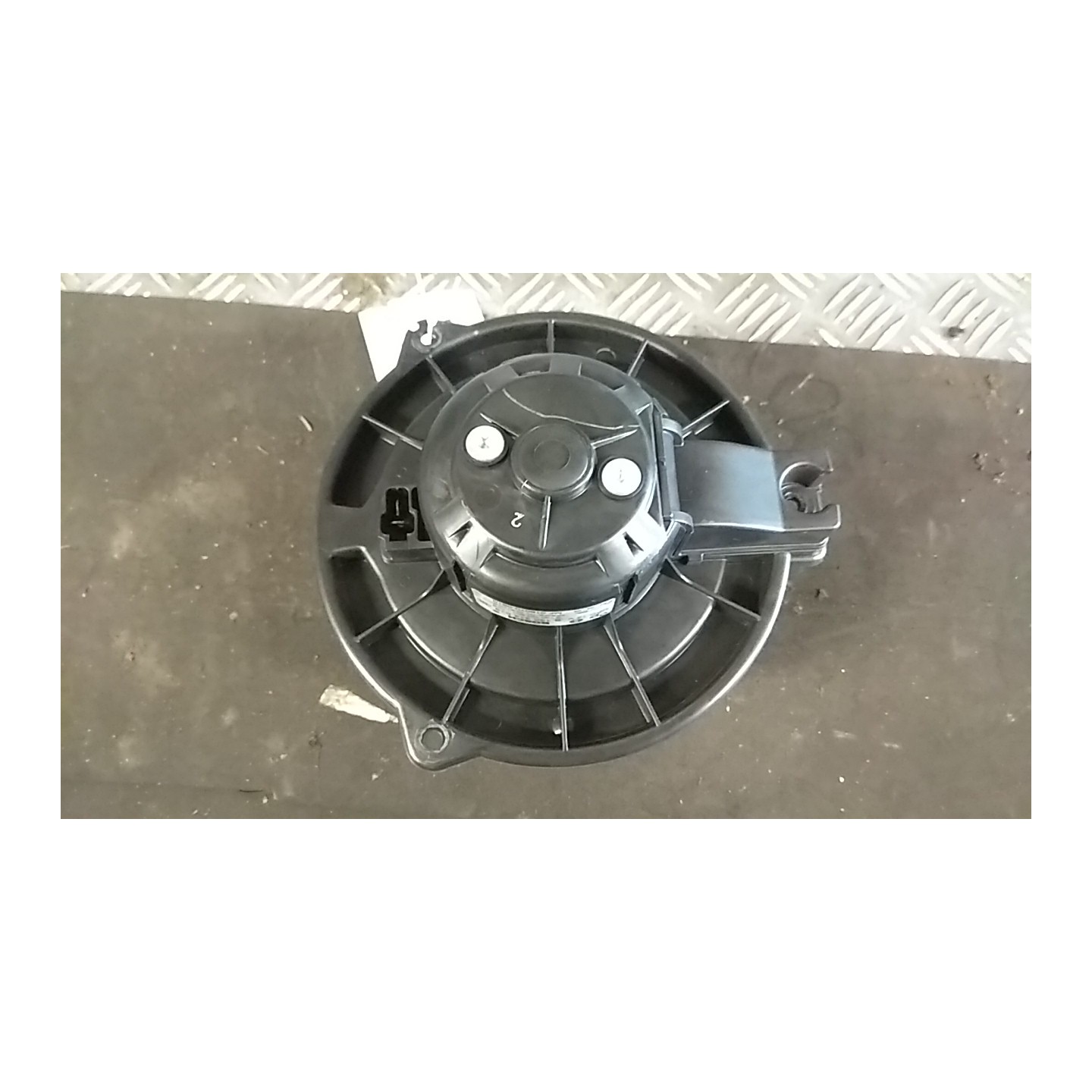 MOTORINO VENTILAZIONE ABITACOLO 037 TOYOTA COROLLA 5P (01/02-09/04) 3ZZFE 8710302080