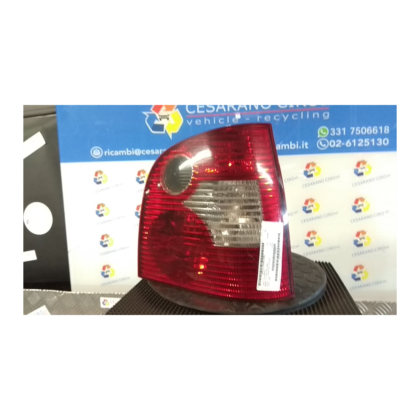 FANALE POST. DX. 064 VOLKSWAGEN POLO (9N) (10/01-03/05) AMF 6Q6945096G