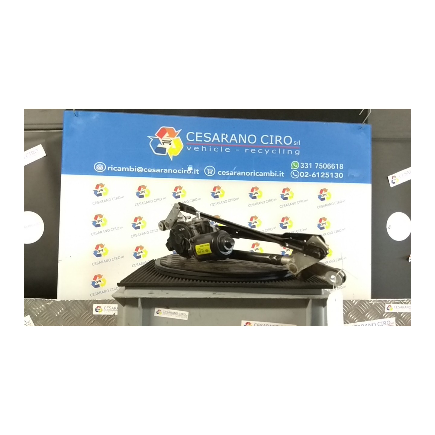 MECCANISMO TERGIPARABREZZA 032 KIA RIO 3A SERIE (08/11-09/15) D3FA 981201W000