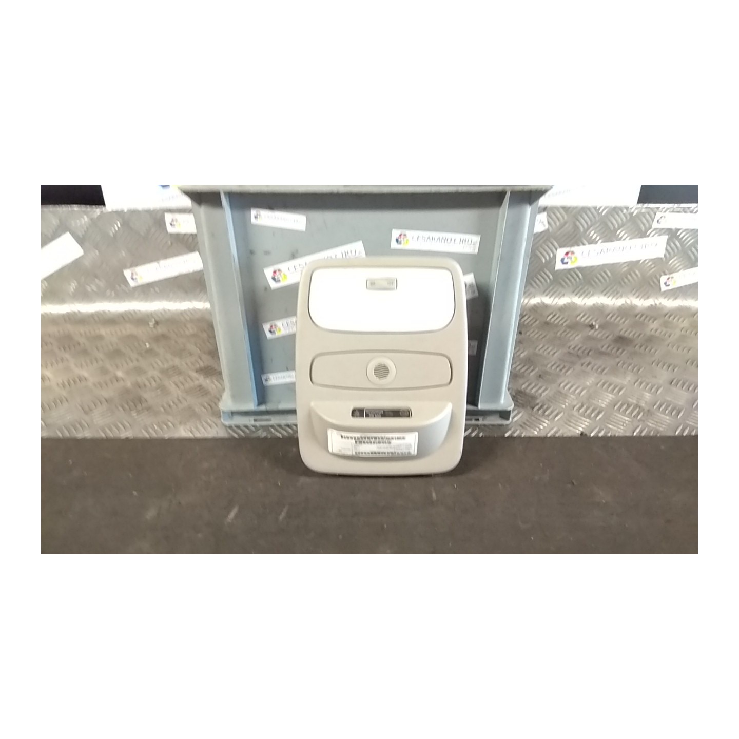 LUCE CORTESIA ANT. TETTO 070 RENAULT CLIO 4A SERIE (07/12-12/16) D4FD7 264300008R