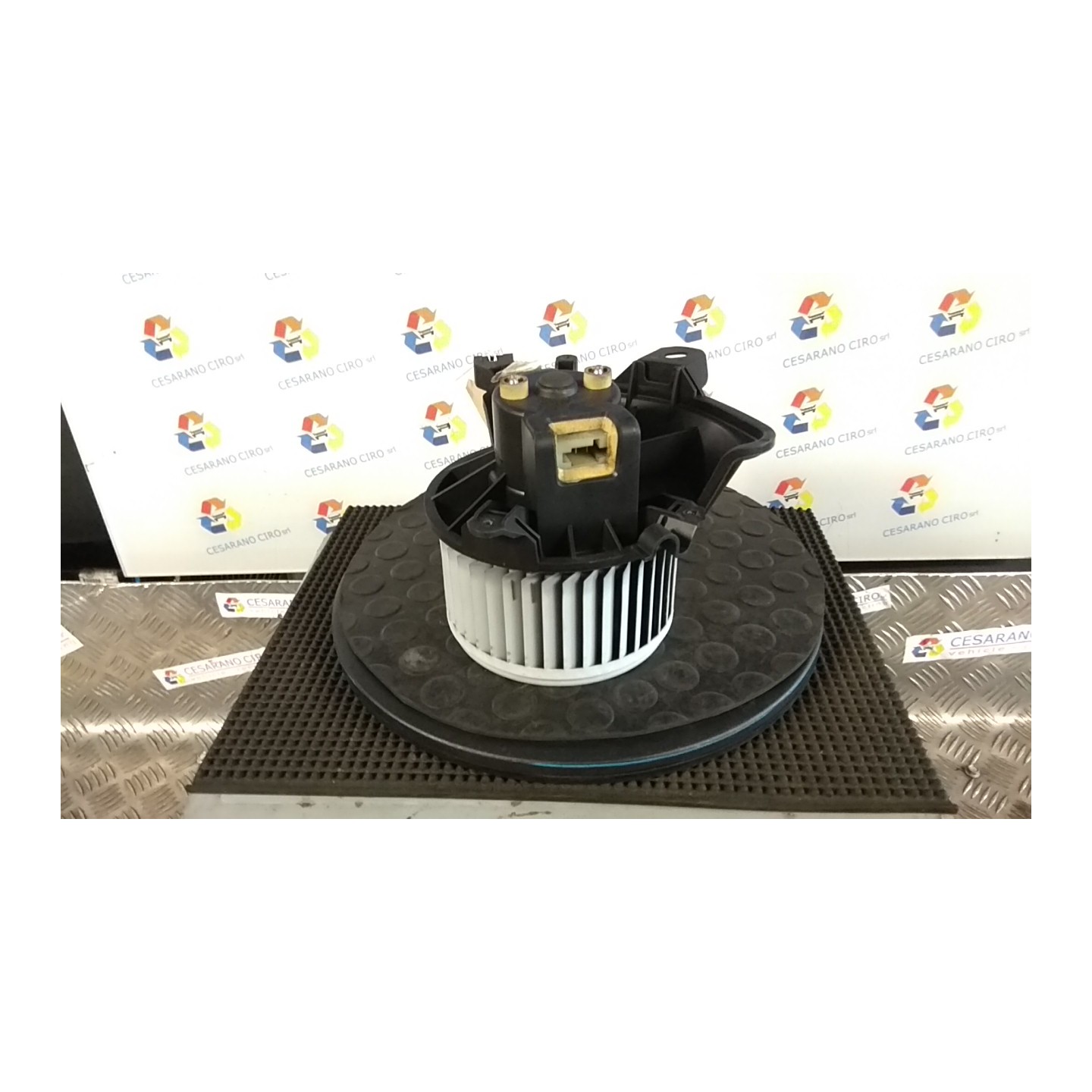 MOTORINO VENTILAZIONE ABITACOLO 084 OPEL CORSA (S07) (07/06-02/11) Z12XEP 13335075