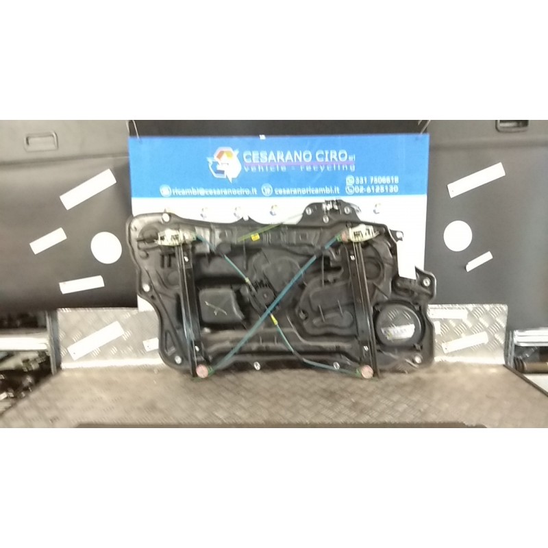 ALZACRISTALLO ELETTR. PORTA ANT. DX. 018 LANCIA YPSILON (TE) (09/06-12/08) 188A4000 71732828