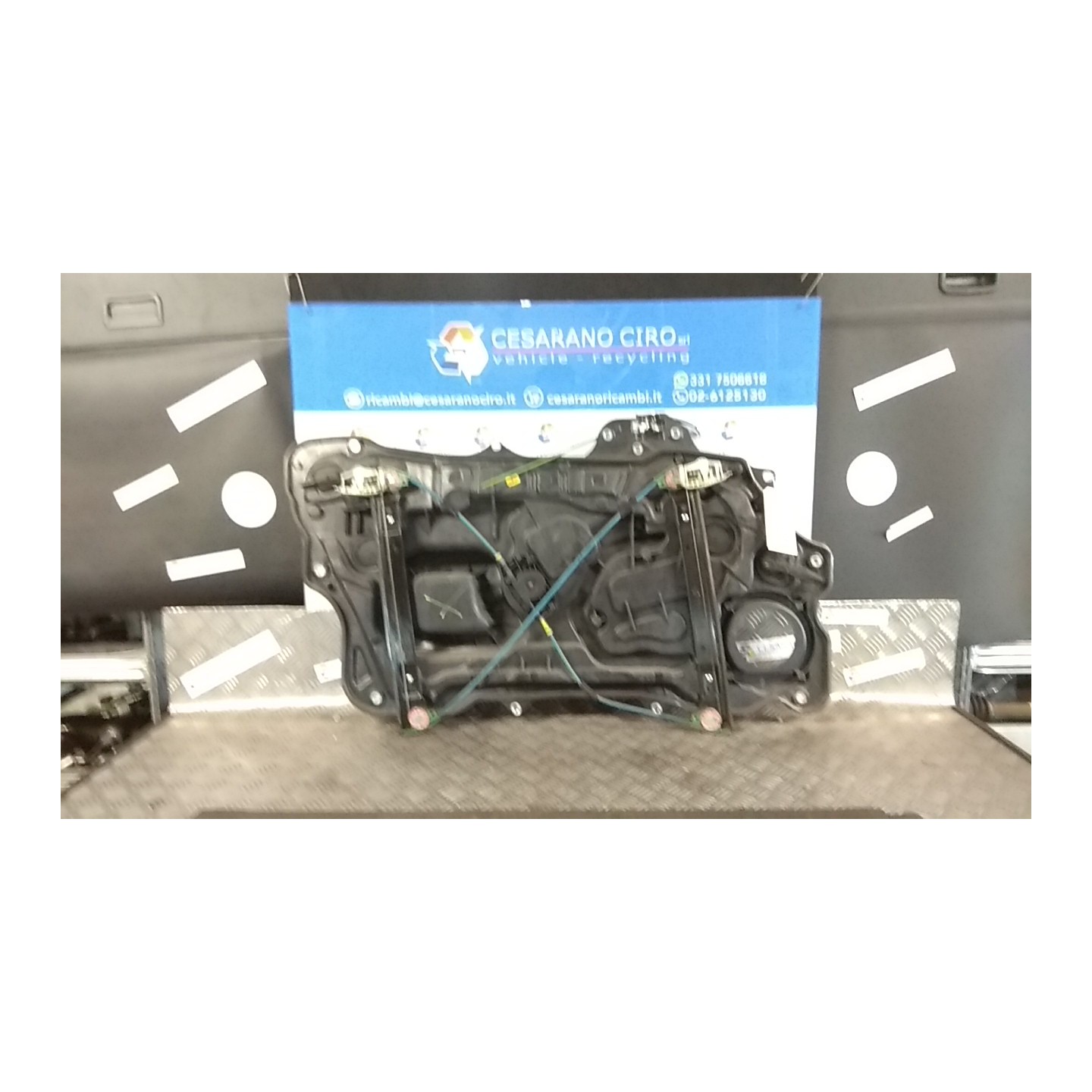 ALZACRISTALLO ELETTR. PORTA ANT. DX. 018 LANCIA YPSILON (TE) (09/06-12/08) 188A4000 71732828