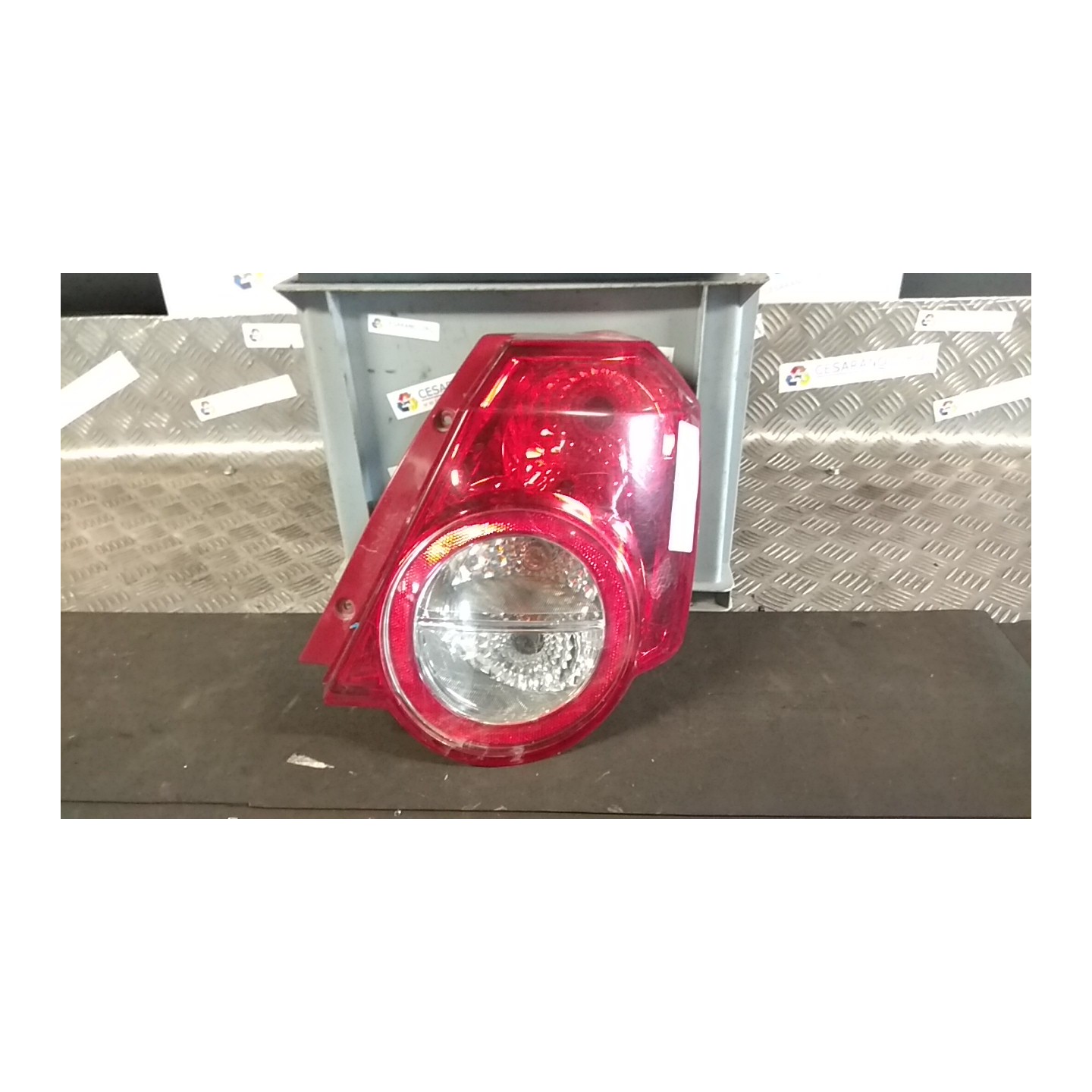FANALE POST. DX. 038 CHEVROLET (DAEWOO) AVEO (T250) (06/08-11/12) B12D1 95952067