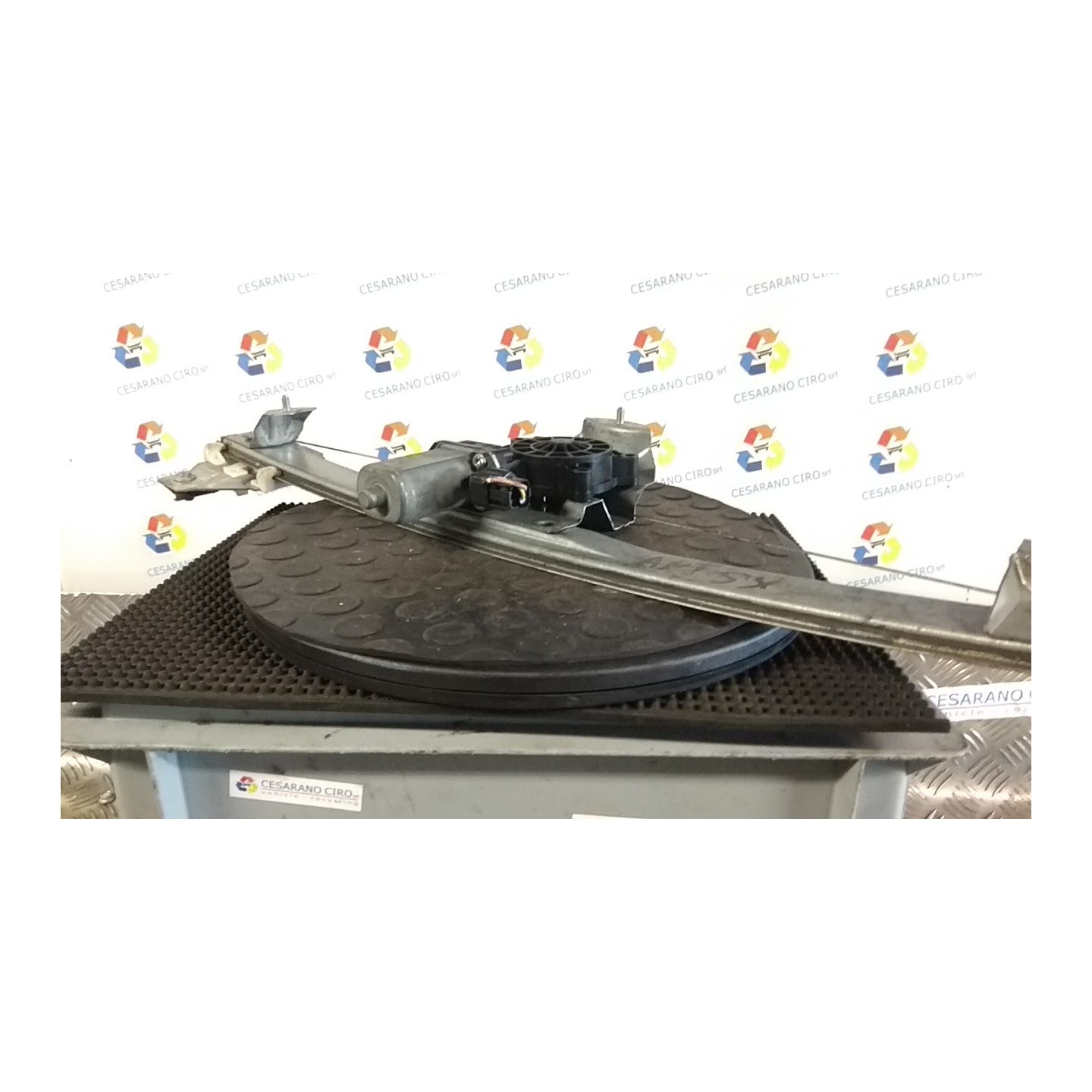 ALZACRISTALLO ELETTR. PORTA ANT. CON MOTORINO SX. 092 DACIA DOKKER FURGONE (11/12-) K9KC6 807218632R