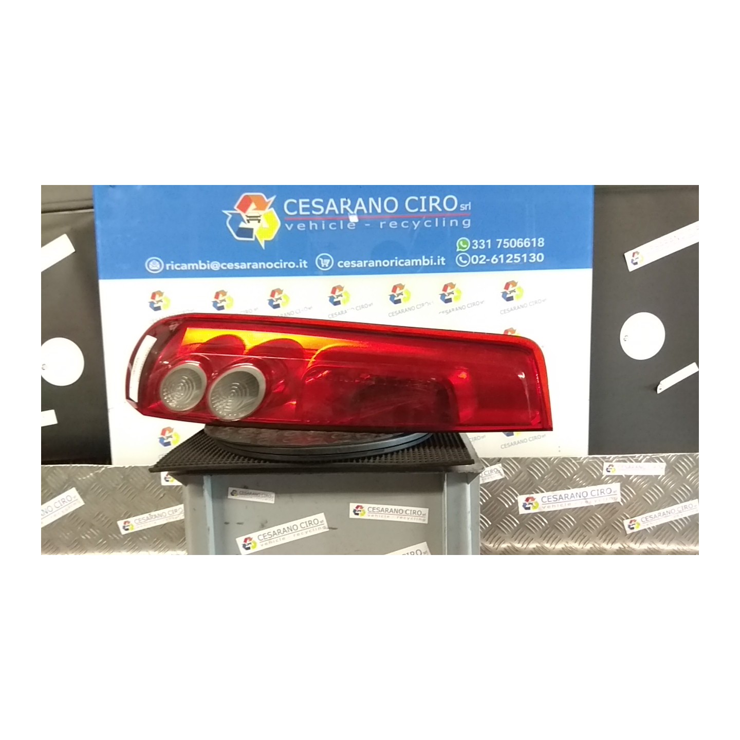 FANALE POST. SX. 127 FORD FIESTA (CBK) (12/05-12/08) F6JB 1432274