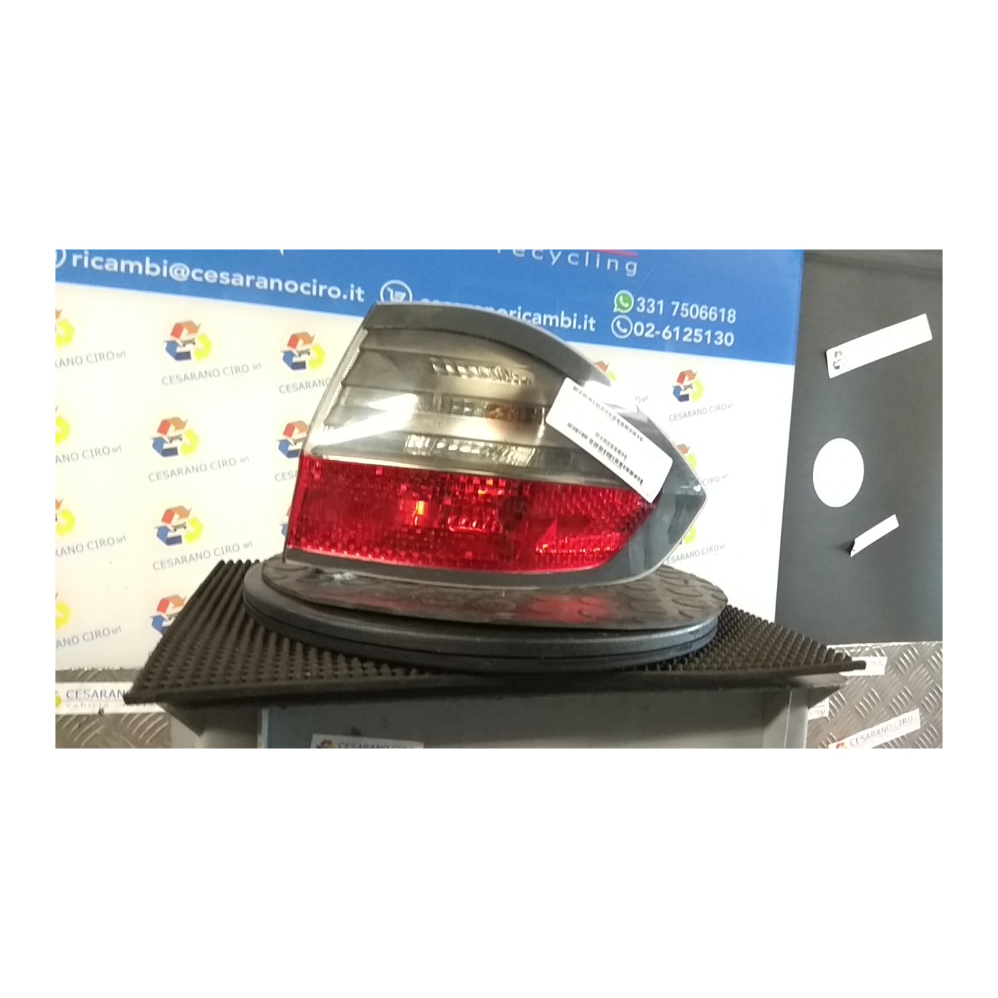 FANALE POST. PARTE EST. DX. 142 FORD S-MAX (CA1) (05/06-03/10) QXWA 1467472