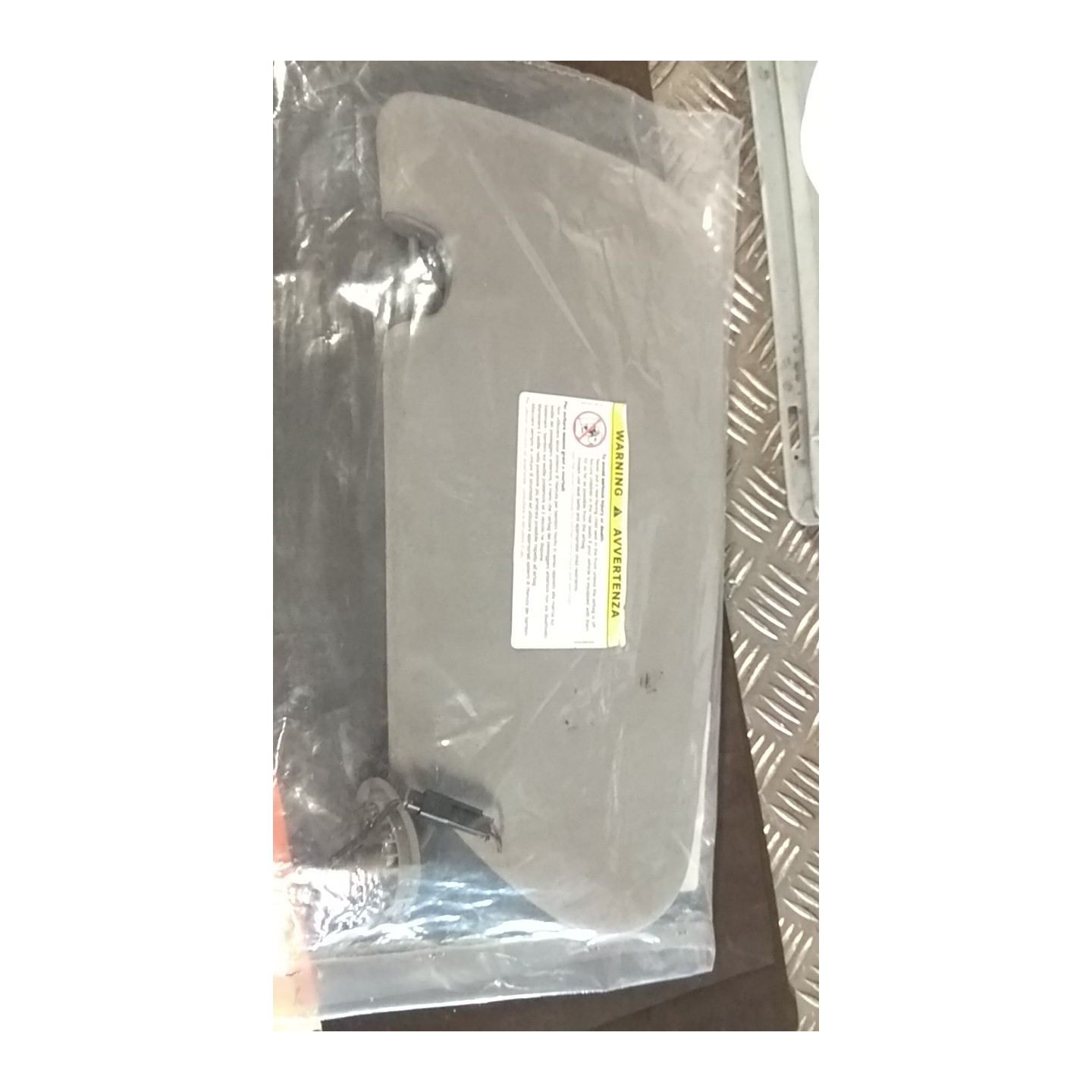 ALETTA PARASOLE PARABREZZA DX. 129 CHRYSLER PT CRUISER (05/00-10/05) 664 0TF86MF1AD