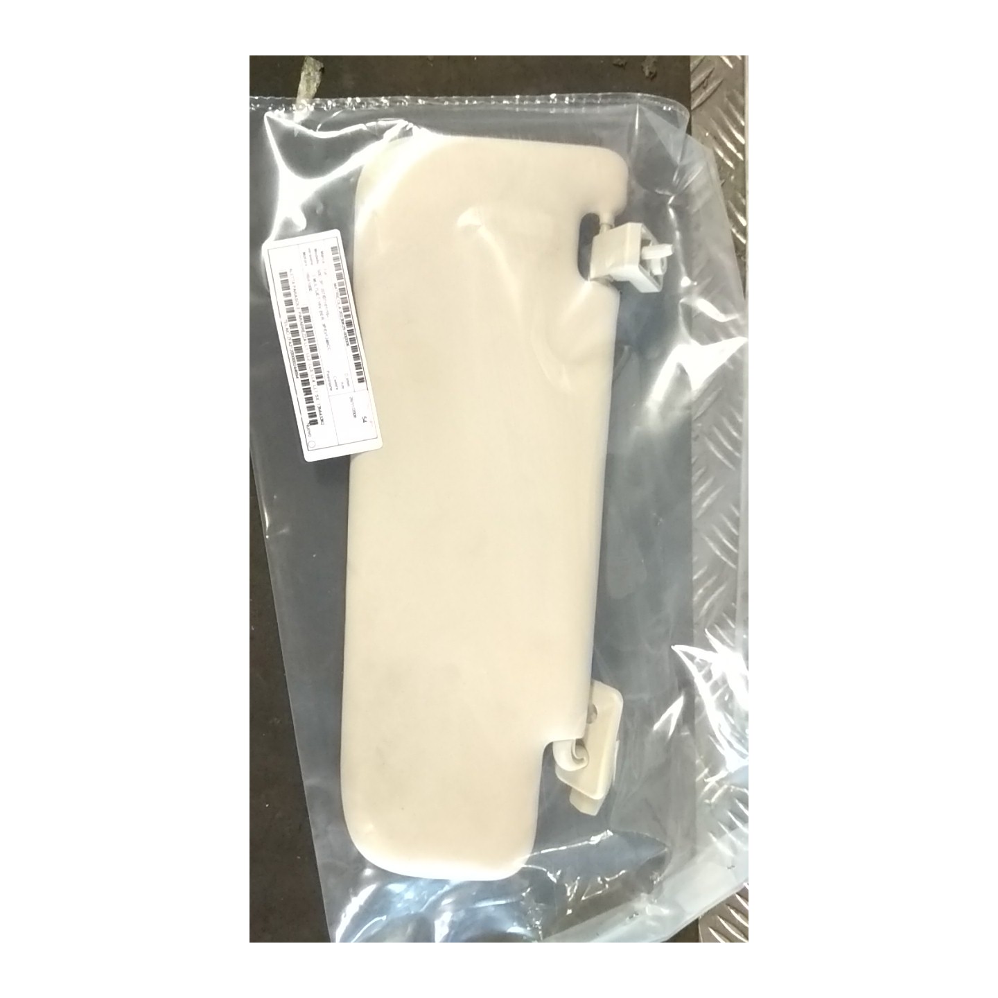 ALETTA PARASOLE PARABREZZA LL1, LL2, LL3, LL4, LL7 SX. 006 FIAT 500 (3P) (07/07-01/15) 169A1000 735643362