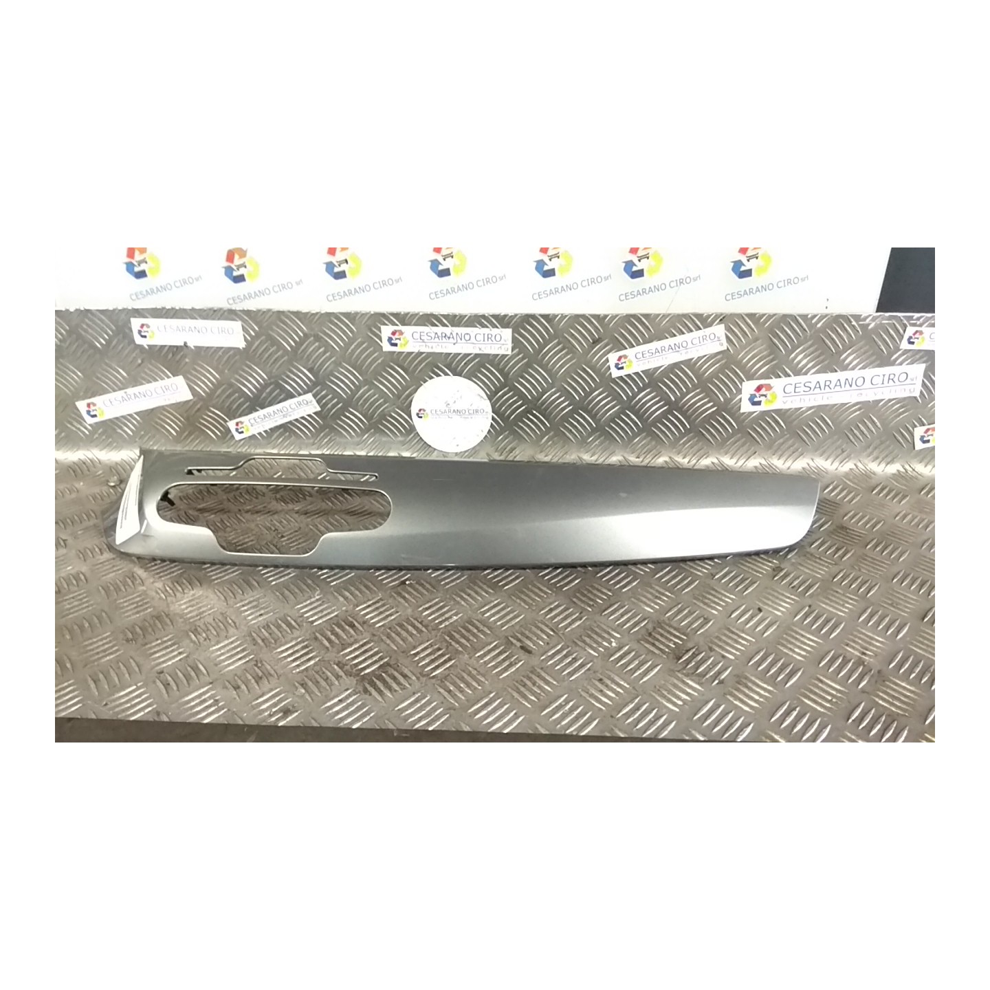 MODANATURA LAT. CRUSCOTTO 049 ALFA ROMEO GIULIETTA (X7) (03/10-10/13) 198A4000 NB2691001043002