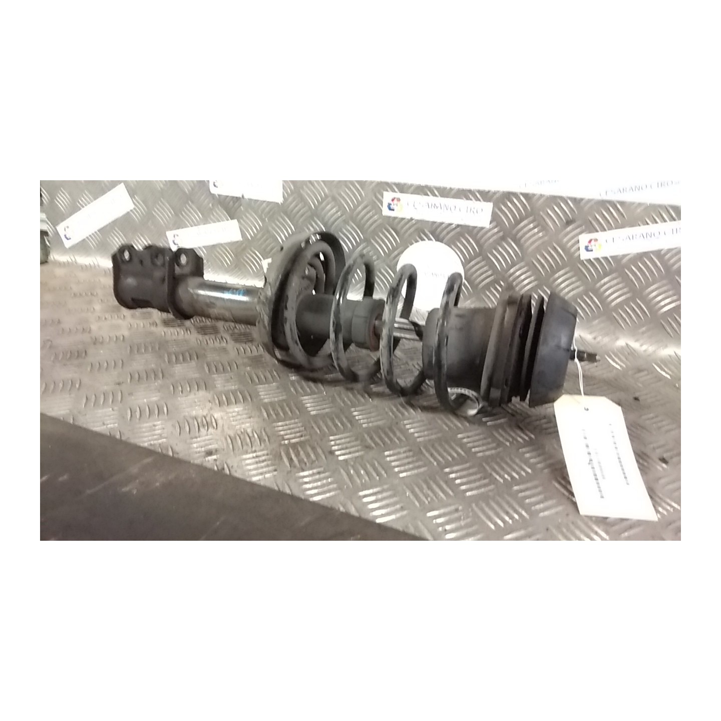 AMMORTIZZATORE ANT. DX. 046 OPEL ASTRA (T98) (03/98-09/04) X16XEL 93172564