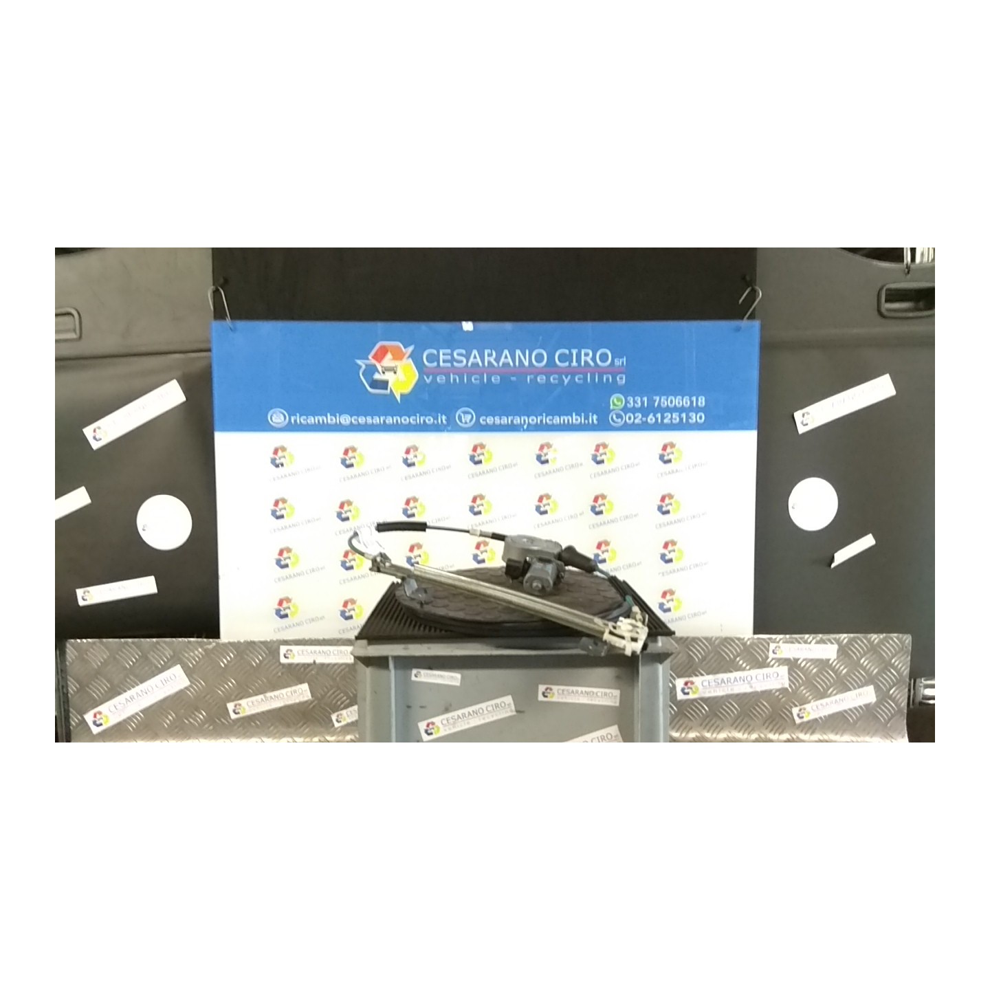 ALZACRISTALLO ELETTR. PORTA POST. SX. 052 FIAT MULTIPLA (1F) (05/04-04/12) 186A9000 46510763