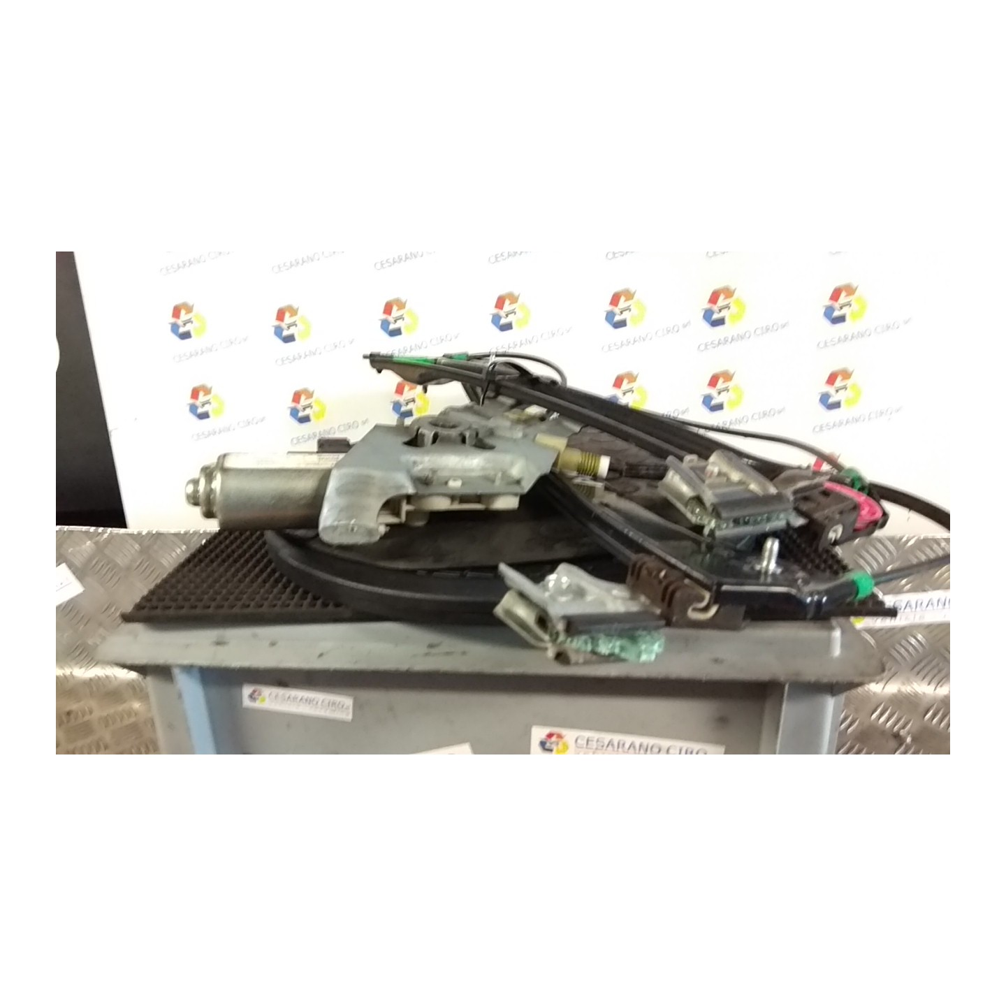ALZACRISTALLO ELETTR. PORTA ANT. C/MOTORINO DX. 009 SAAB 9.3 2A SERIE (08/02-) Z19DTH 12755682