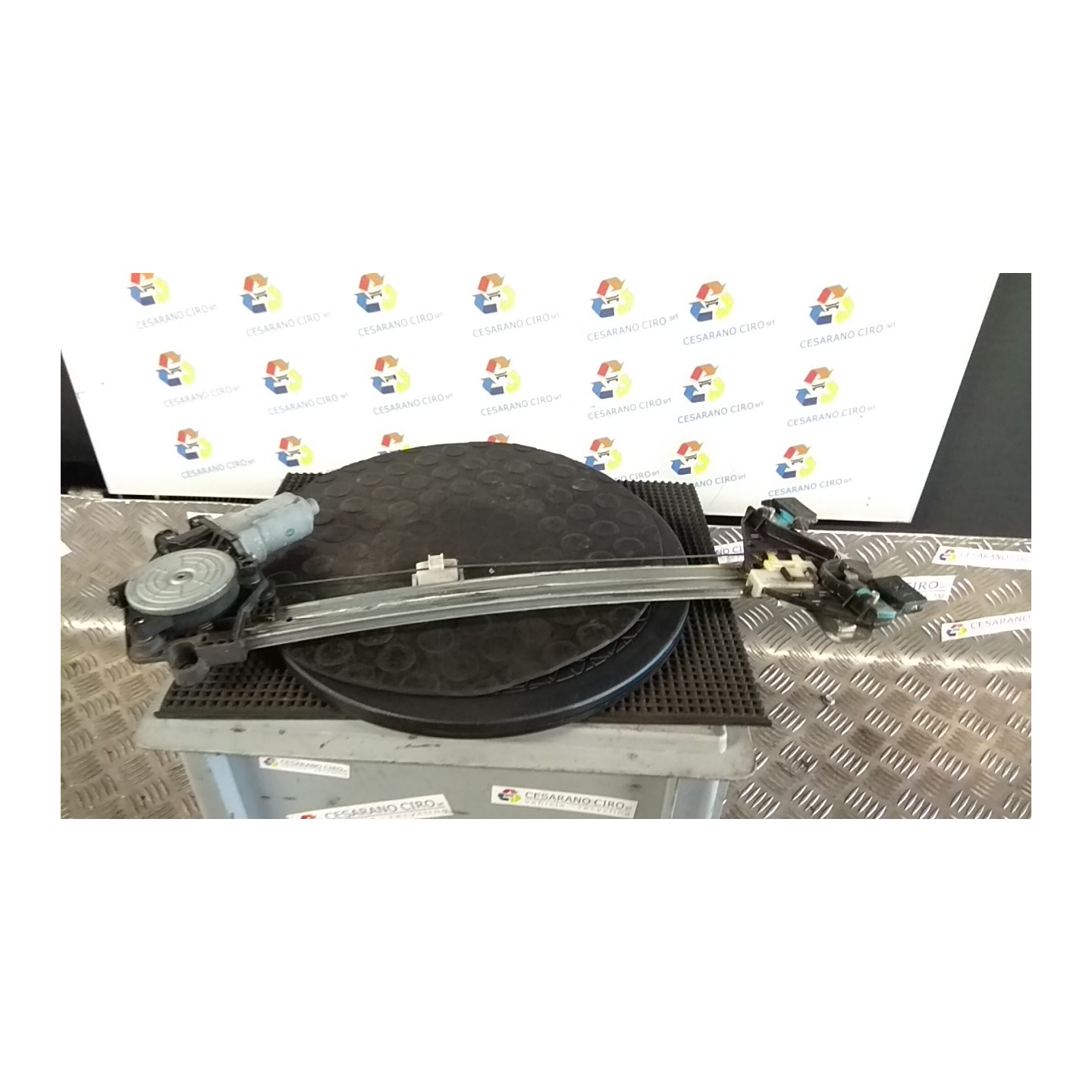 ALZACRISTALLO ELETTR. PORTA POST. C/MOTORINO SX. 016 HONDA CR-V 3A SERIE (01/07-) R20A2 72750SWAA01