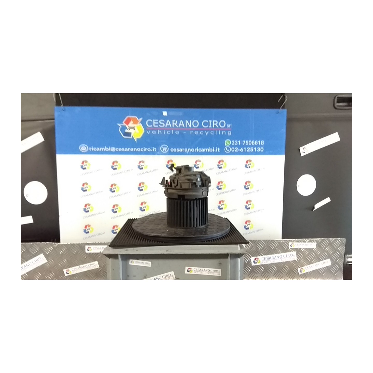 MOTORINO VENTILAZIONE ABITACOLO 045 DACIA SANDERO 2A SERIE (12/12-) D4FF7 272100975R