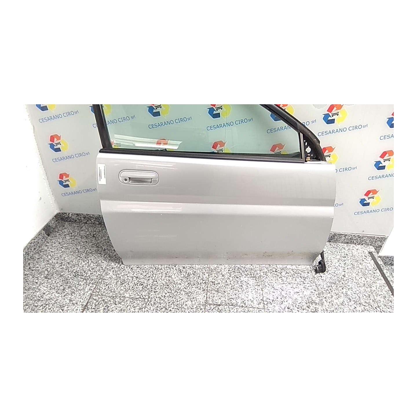 PORTA ANT. DX. 103 HONDA HR-V 1A SERIE (01/99-02/06) D16W1 67010S2H000ZZ