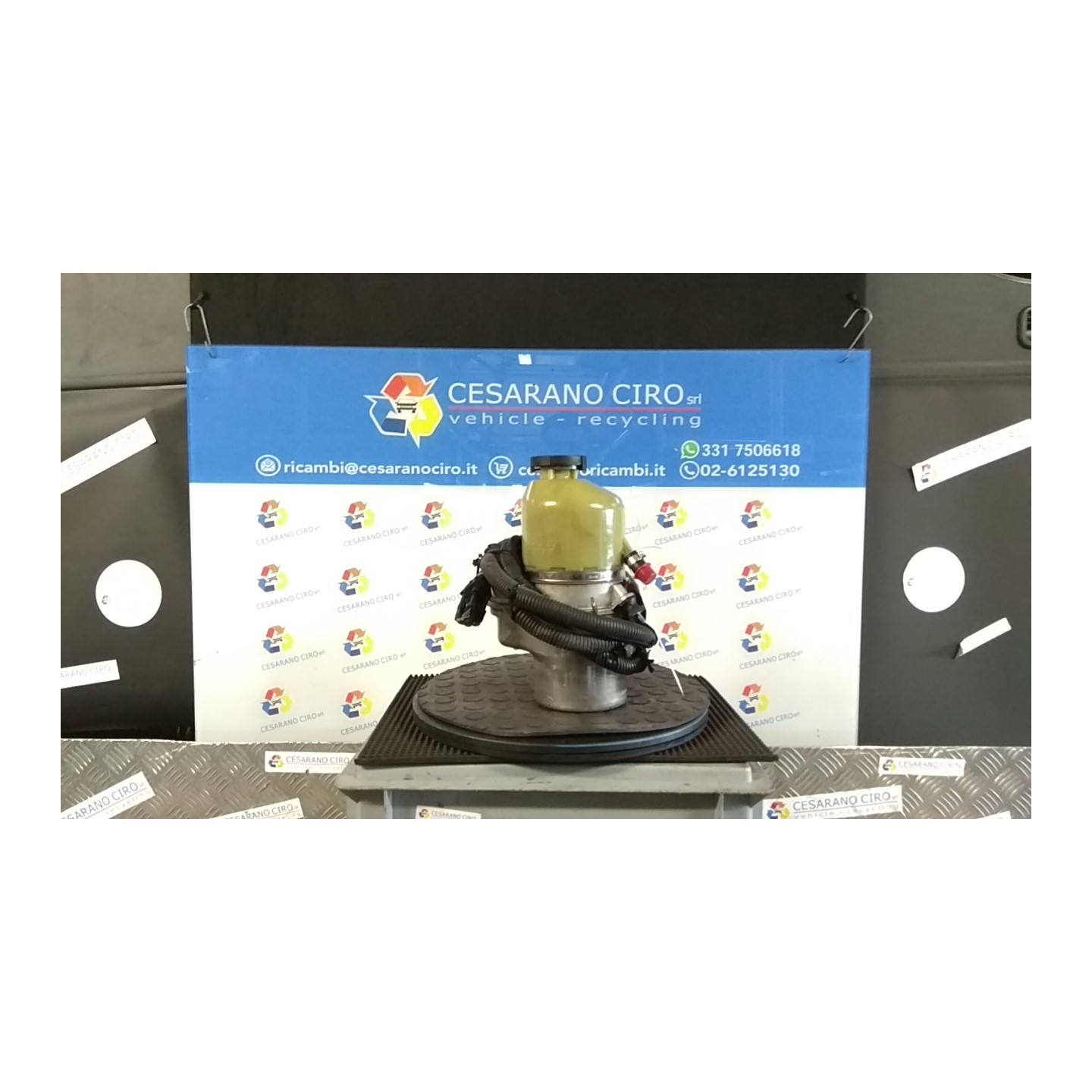 POMPA SERVOSTERZO TRW C/SERBATOIO 135 OPEL ASTRA (A04) (01/04-03/11) Z16XEP 93179568