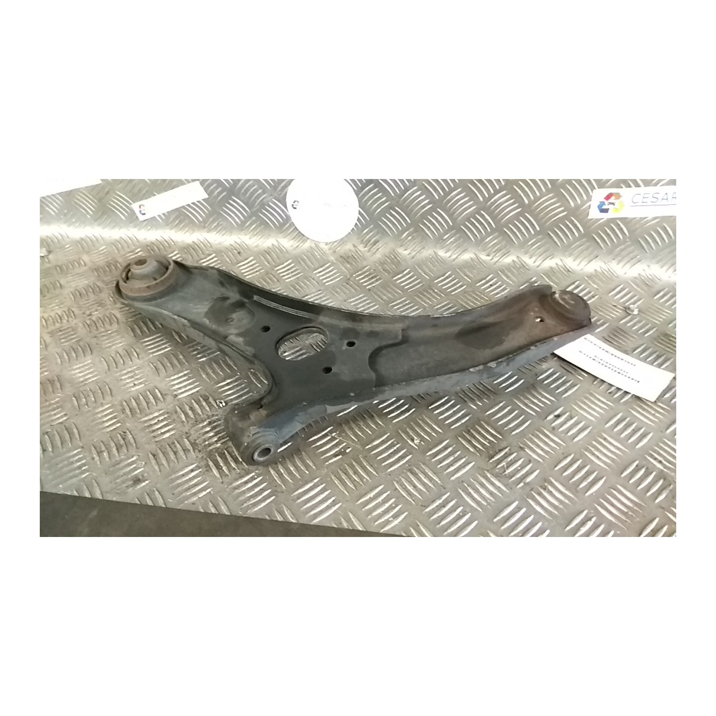 BRACCIO OSCILLANTE SOSP. ANT. DX. 147 KIA RIO 3A SERIE (08/11-09/15) D3FA 545011W000
