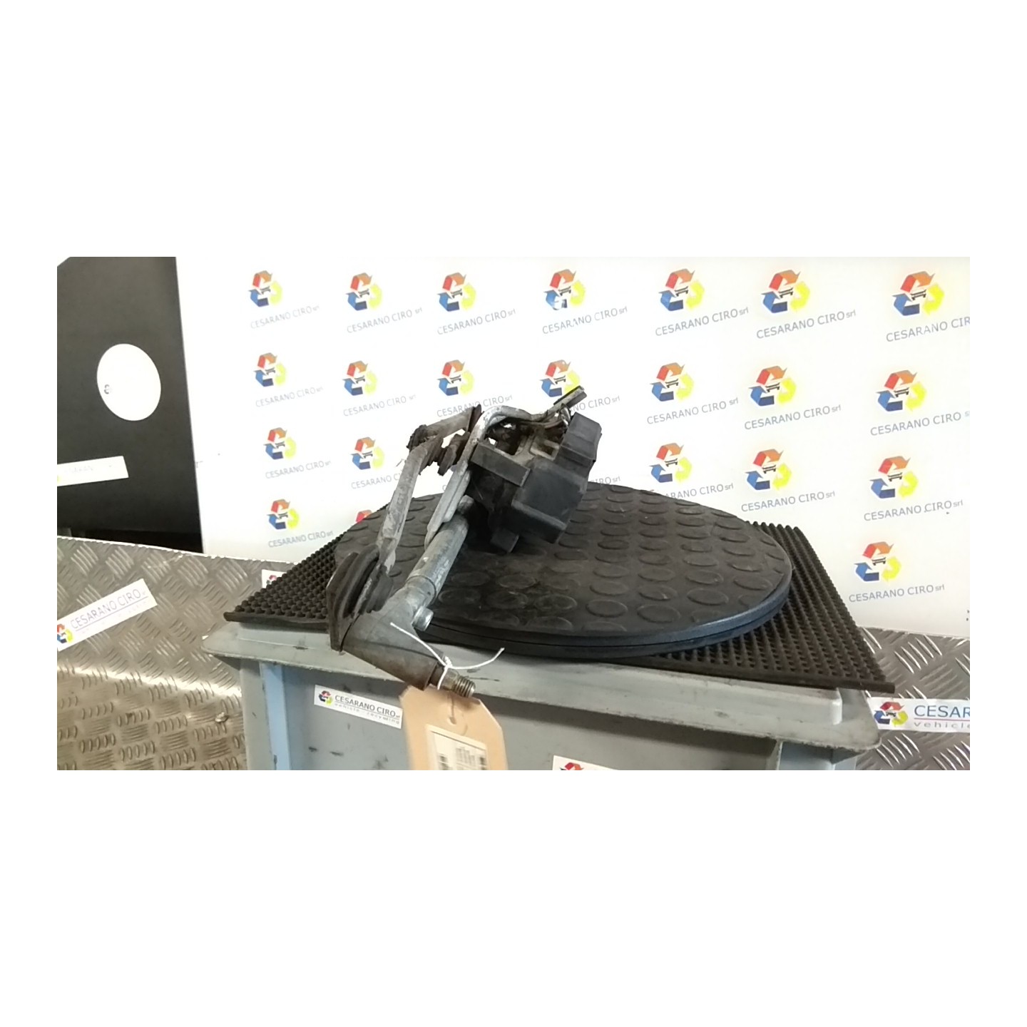 MECCANISMO TERGIPARABREZZA CON MOTORINO 012 LANCIA Y (01/96-10/00) 840A3000 46408351
