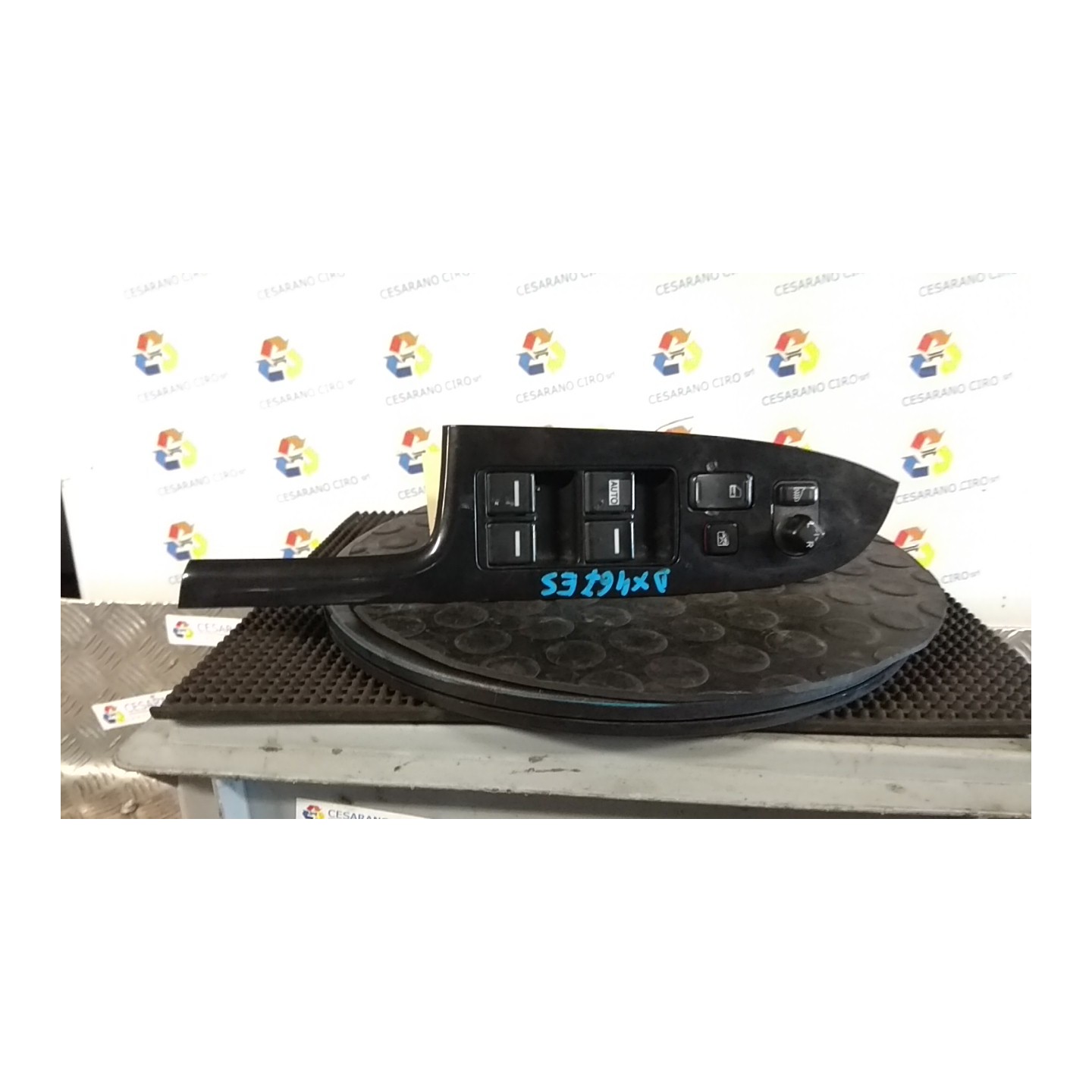 BLOCCO COMANDI ALZACRISTALLI E RETROVISORI EST. 022 HONDA ACCORD 7A SERIE (03/03-10/08) N22A1 NB3719043043008
