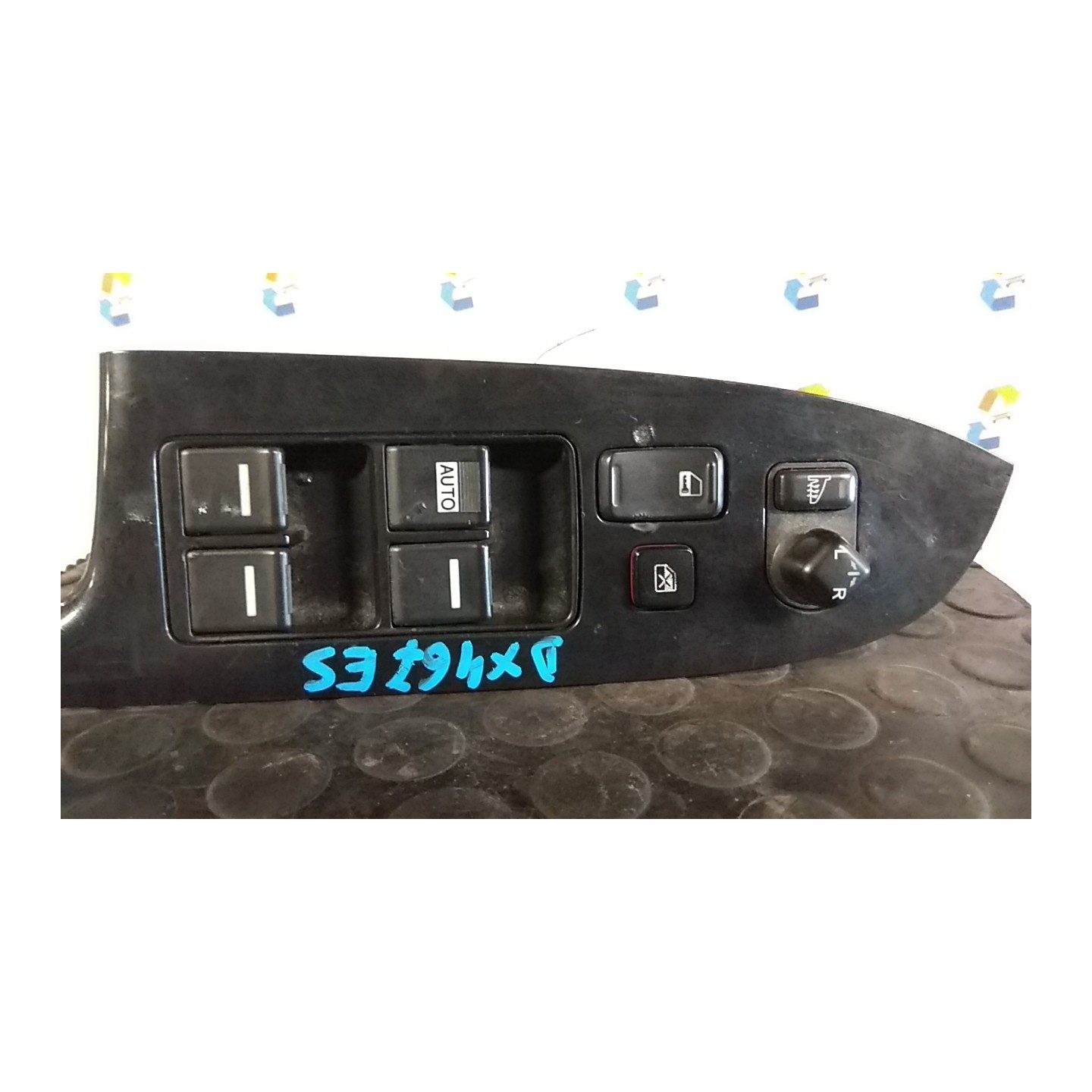 BLOCCO COMANDI ALZACRISTALLI E RETROVISORI EST. 022 HONDA ACCORD 7A SERIE (03/03-10/08) N22A1 NB3719043043008