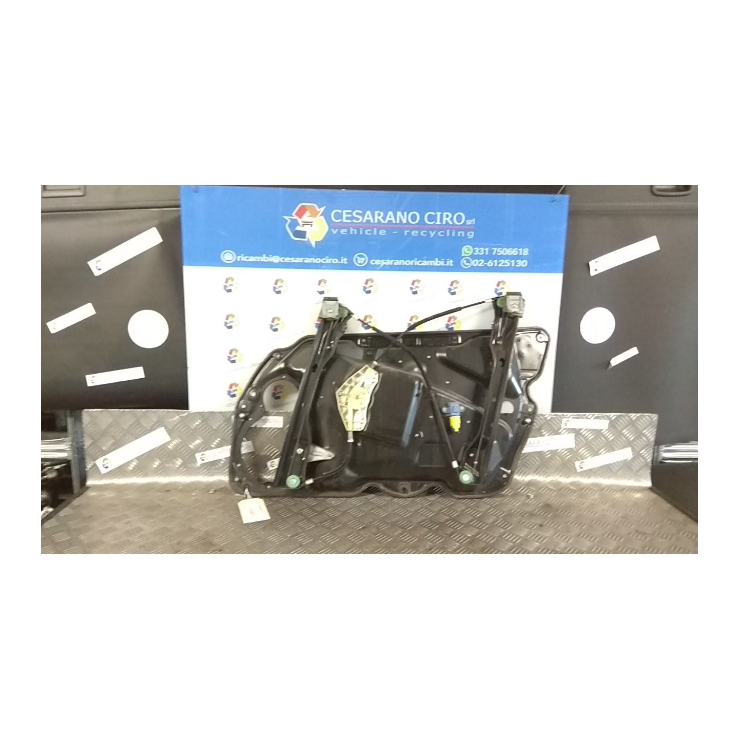 ALZACRISTALLO ELETTR. PORTA ANT. SX. 045 VOLKSWAGEN PASSAT (3C) (02/05-12/10) BMR 3C1837461L