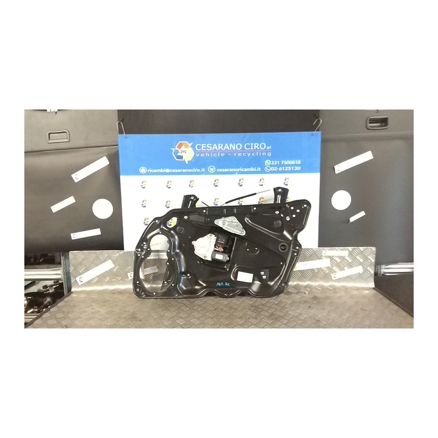 ALZACRISTALLO ELETTR. PORTA ANT. DX. 046 VOLKSWAGEN PASSAT (3C) (02/05-12/10) BMR 3C1837462L