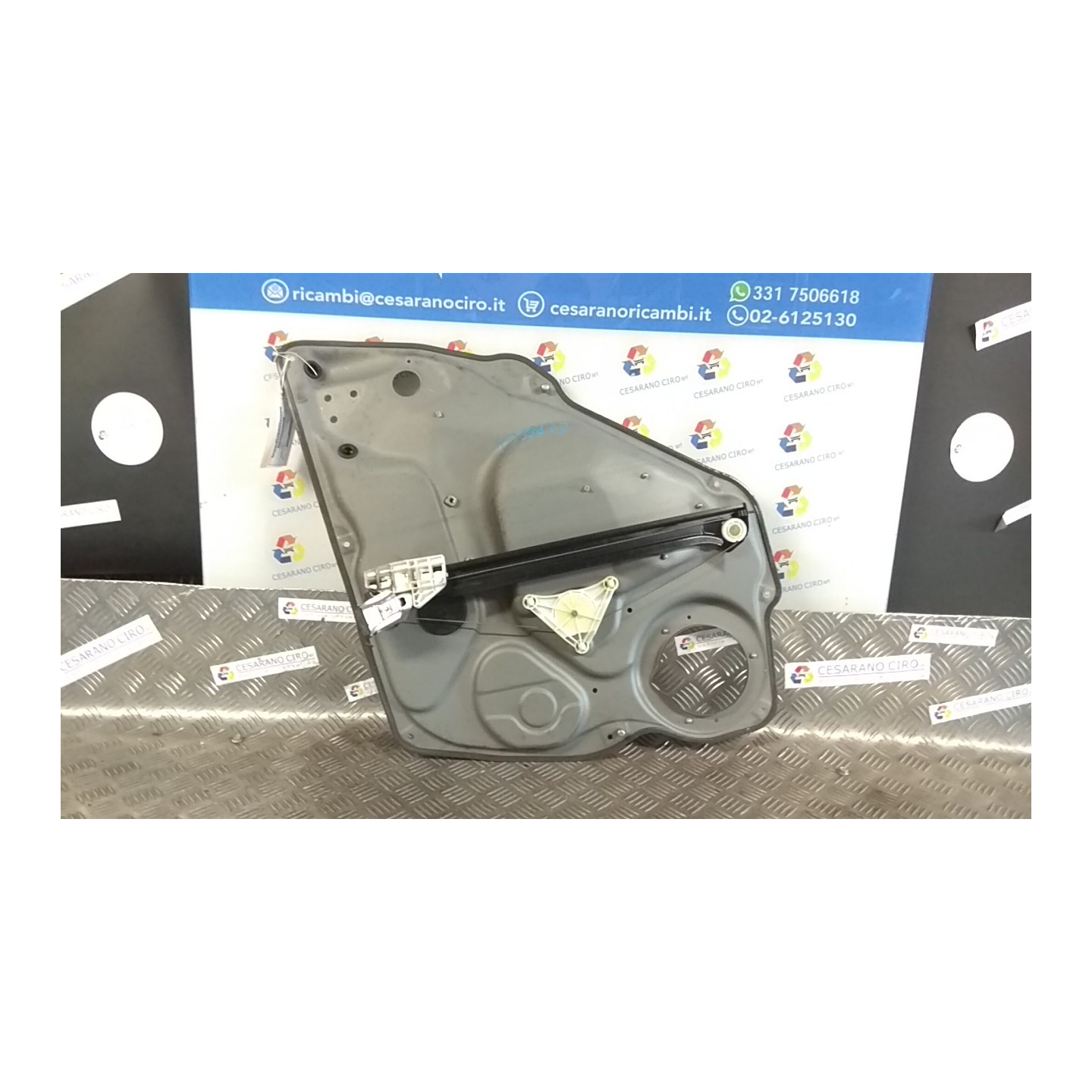 ALZACRISTALLO ELETTR. PORTA POST. SX. 056 MERCEDES-BENZ CLASSE A (W/C169) (07/04-04/13 640940 A1697303379