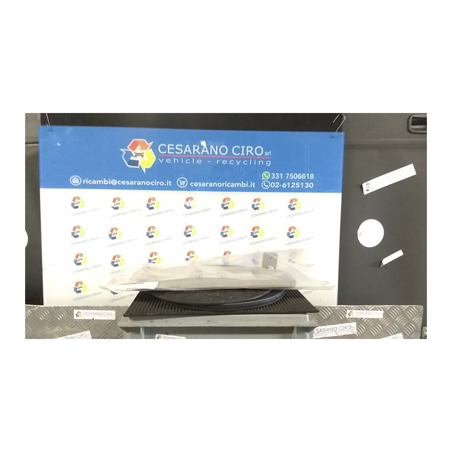 ALETTA PARASOLE PARABREZZA DX. 005 CITROEN C3 PICASSO (02/09-02/18) 8FS 816305