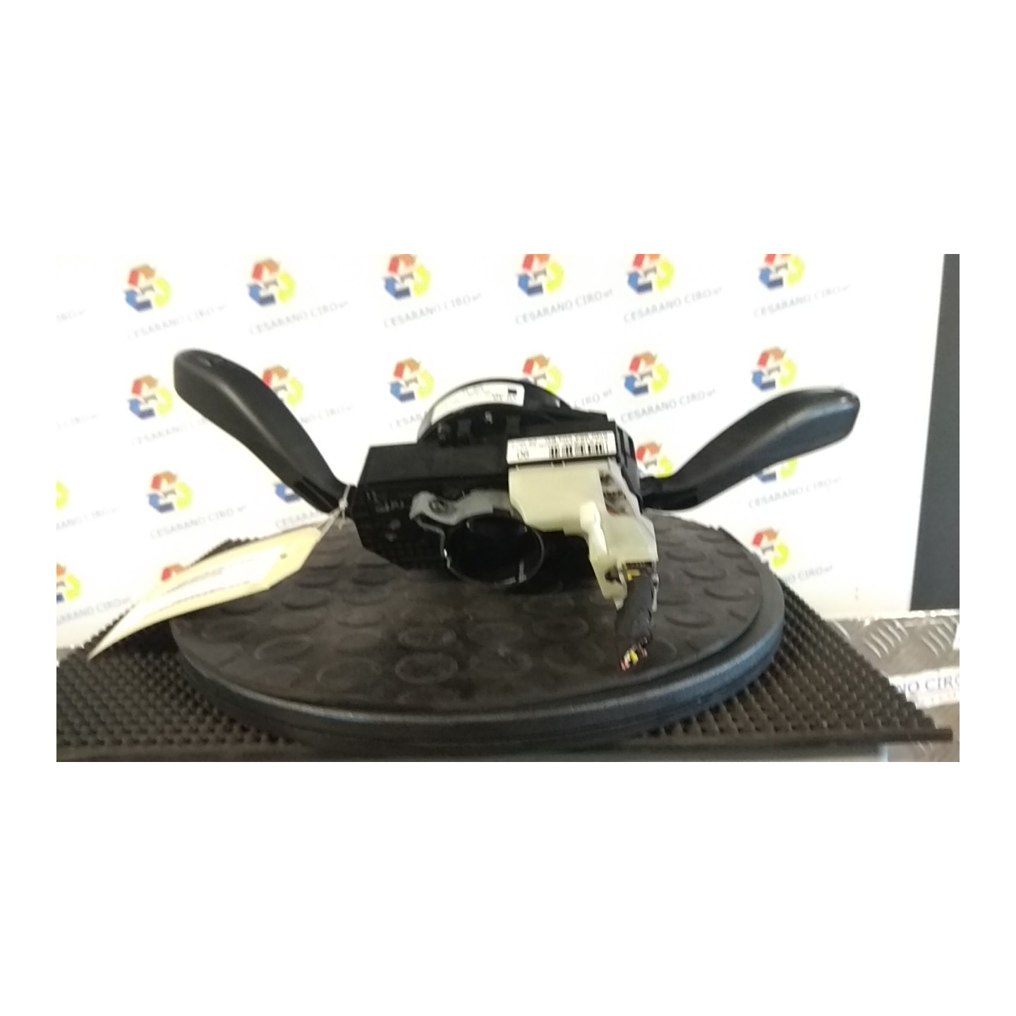 DEVIOGUIDASGANCIO 021 SKODA ROOMSTER (5J) (03/10-) CGP 6Q0959653B