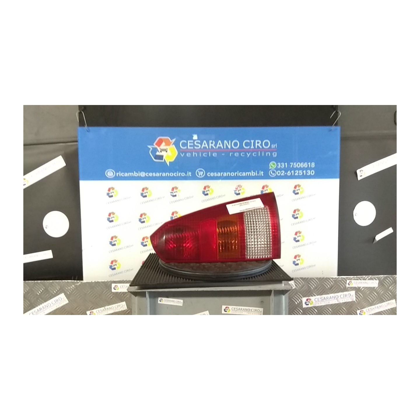 FANALE POST. DX. 034 FORD FOCUS (CAK) (10/98-03/02) FYDB 1233322