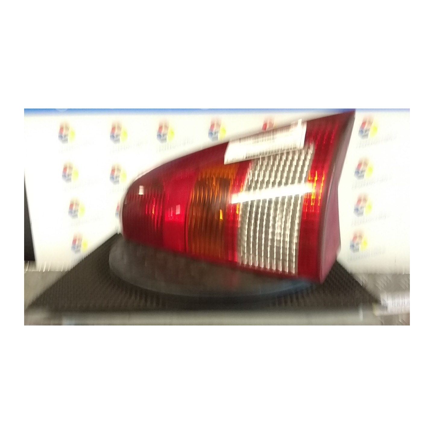 FANALE POST. DX. 034 FORD FOCUS (CAK) (10/98-03/02) FYDB 1233322