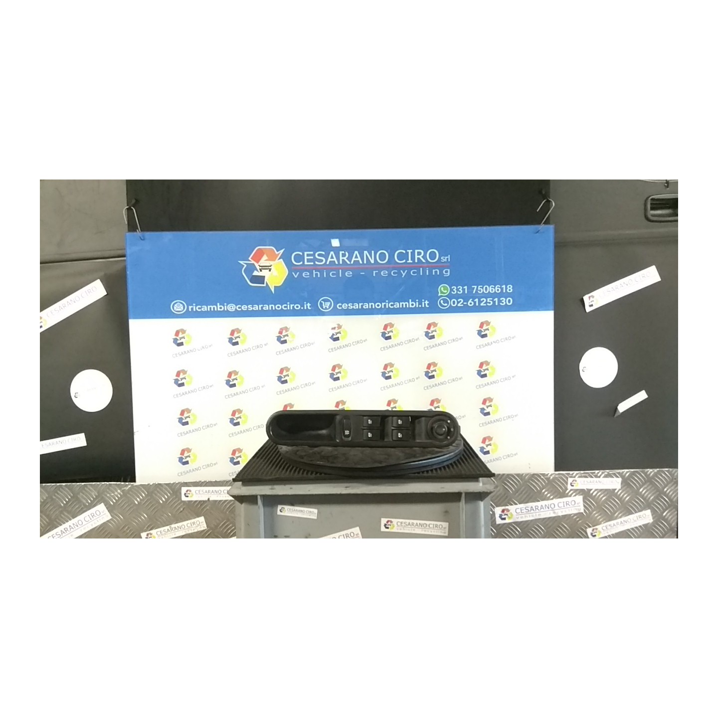 BLOCCO COMANDI ALZACRISTALLI E RETROVISORI EST. 035 RENAULT ESPACE 3A SERIE (03/06-) M9RC7 NB3719019052003