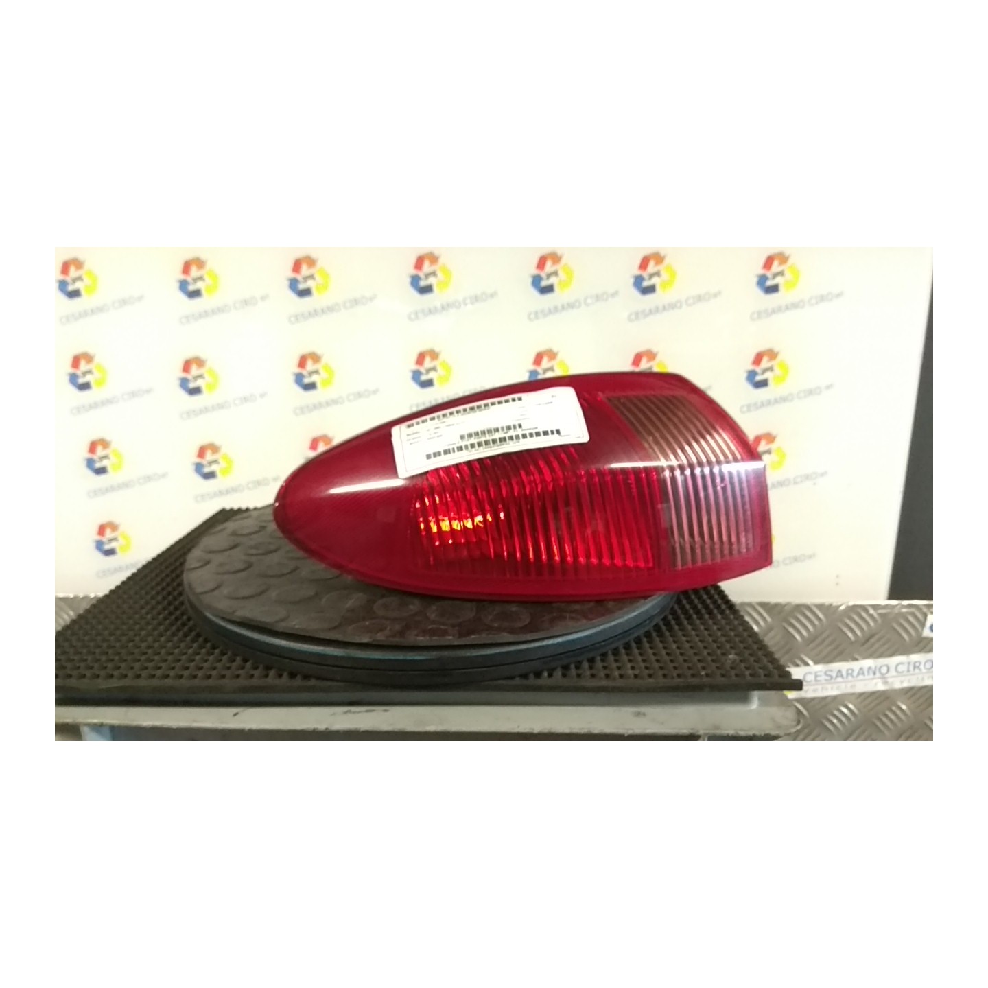FANALE POST. PARTE EST. COMPL SX. 047 ALFA ROMEO 147 (W8) (10/04-07/11) AR37203 46556349